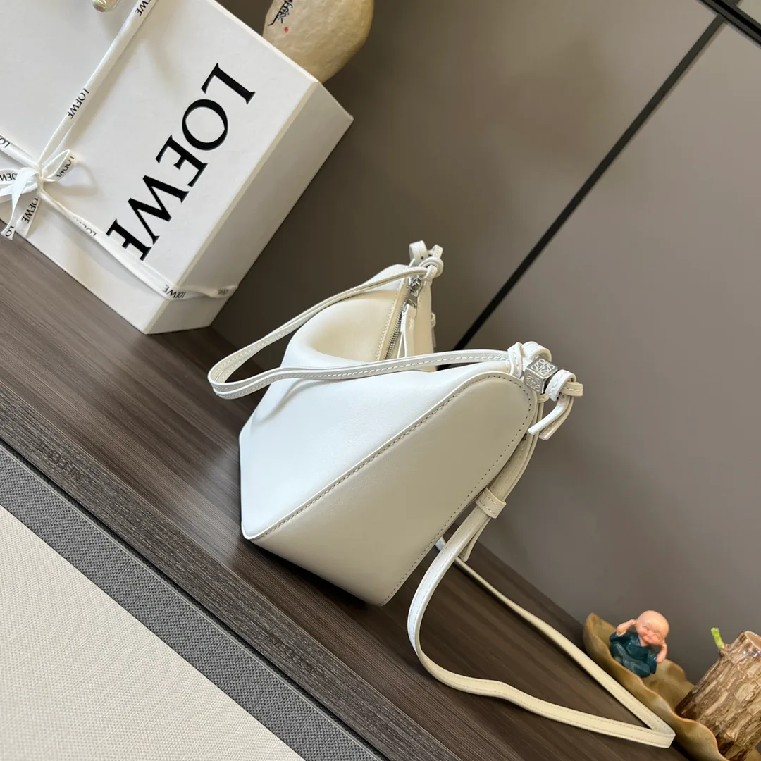 Классические Сумки Женские Loewe 11513529