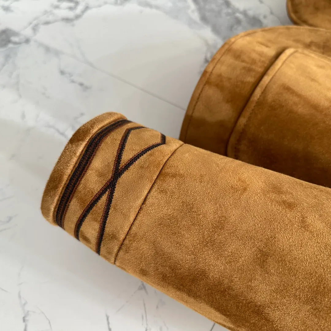 Кожаные Куртки И Дублёнки Женские Loewe 1835244