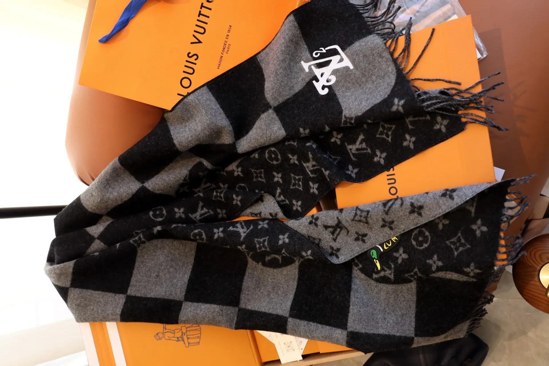 Шарфы Louis Vuitton 5396891