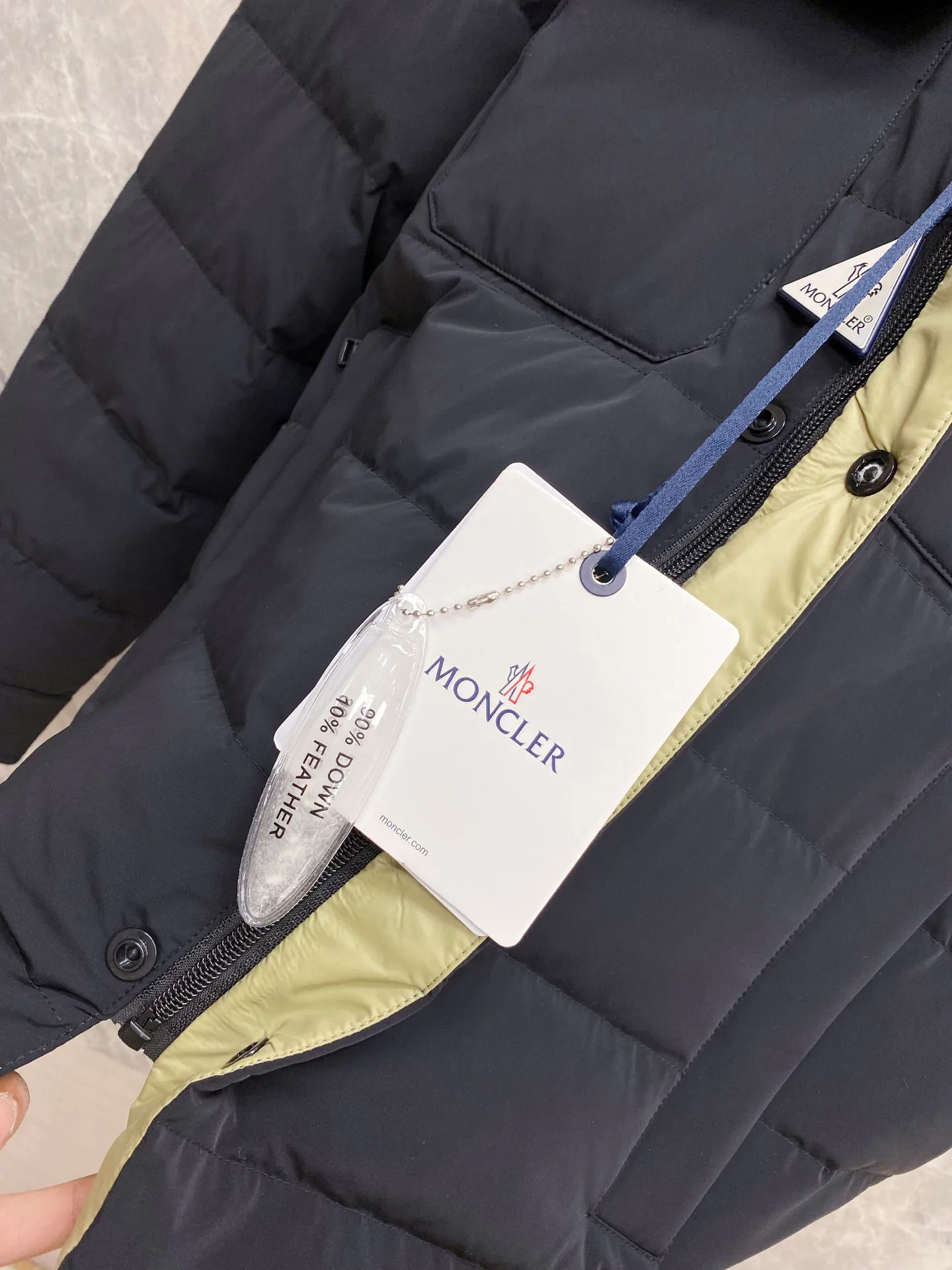Куртки И Пуховики Мужские Moncler 619056