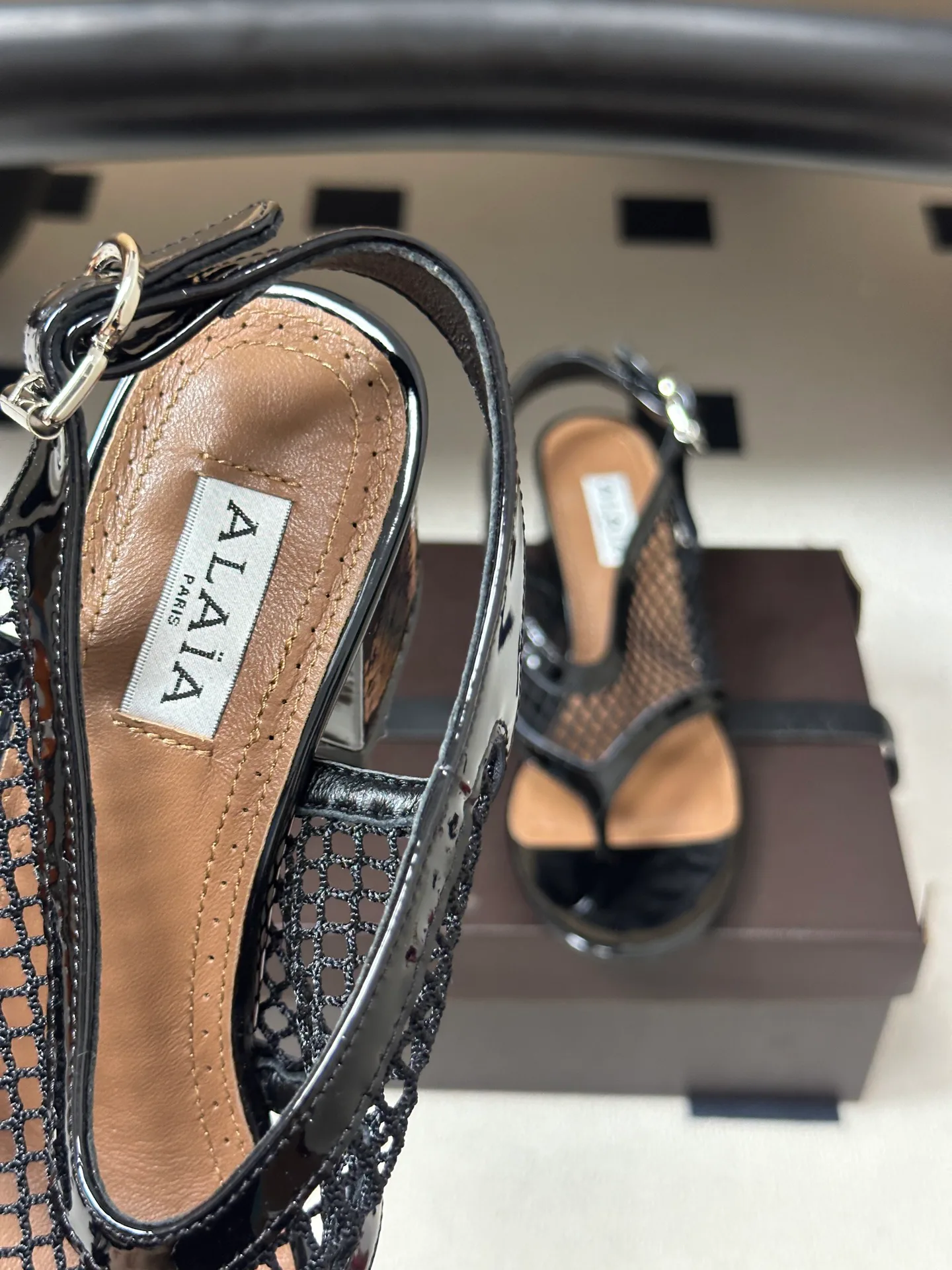 Босоножки Женские Alaia 17338423