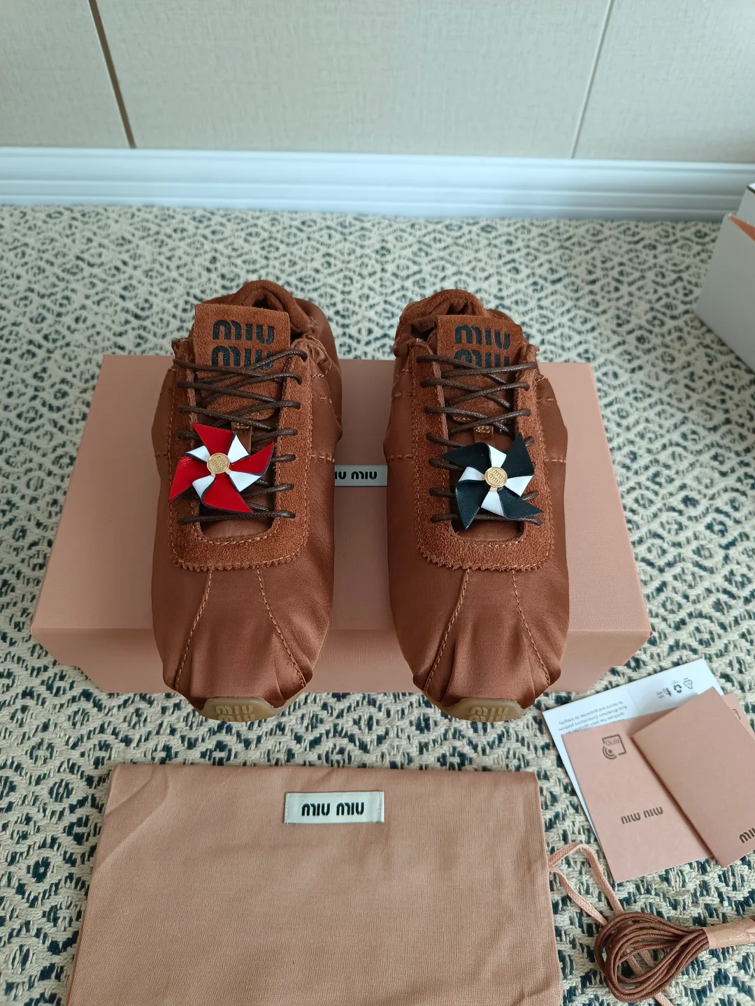 Кроссовки Женские Miu Miu 5075613