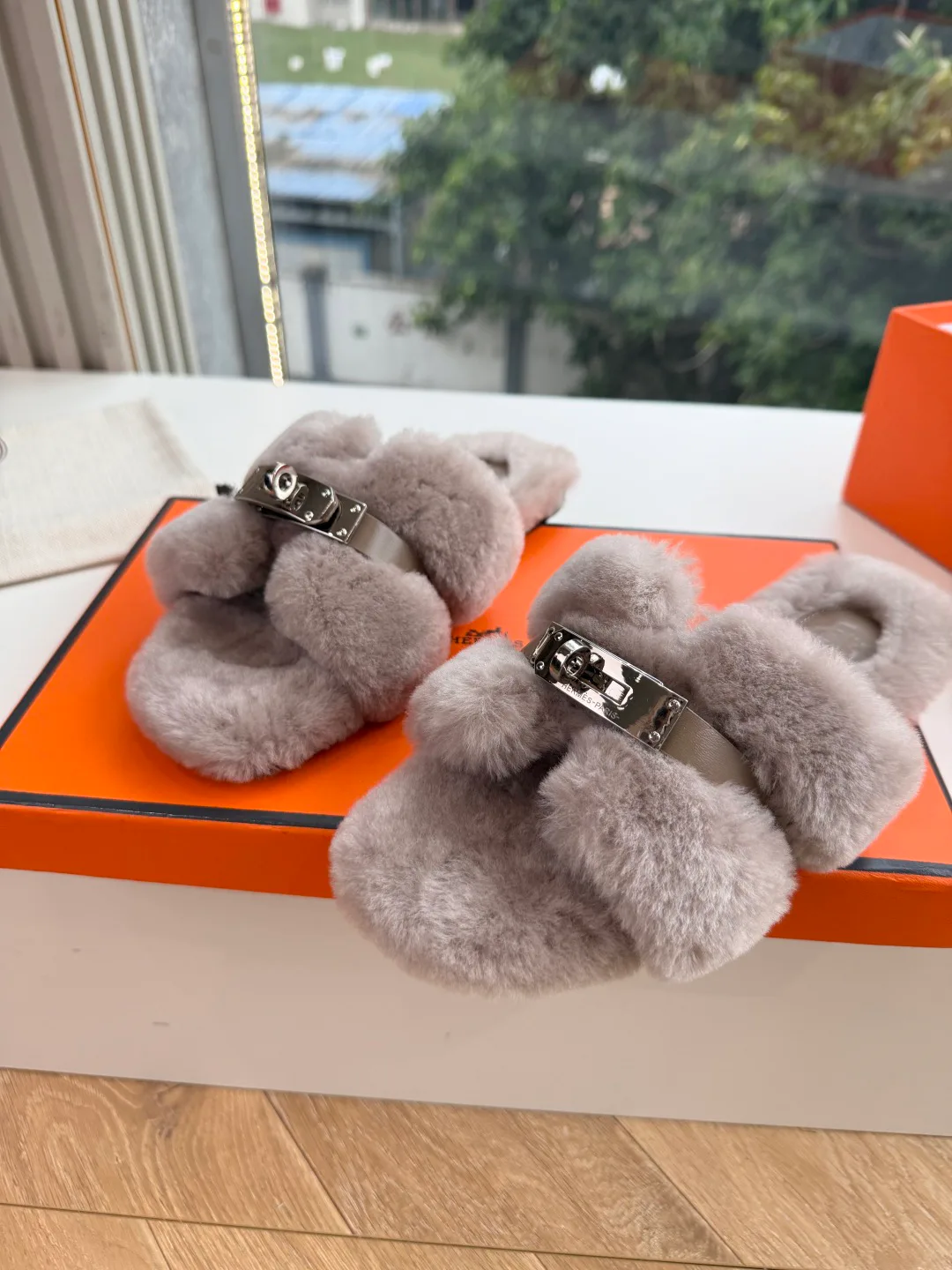 Тапочки Женские Hermes 17899568
