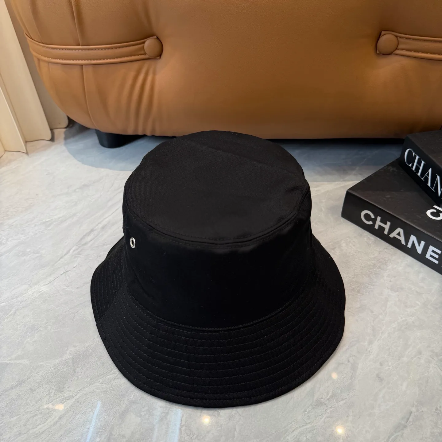 Головные Уборы Christian Dior 13294363