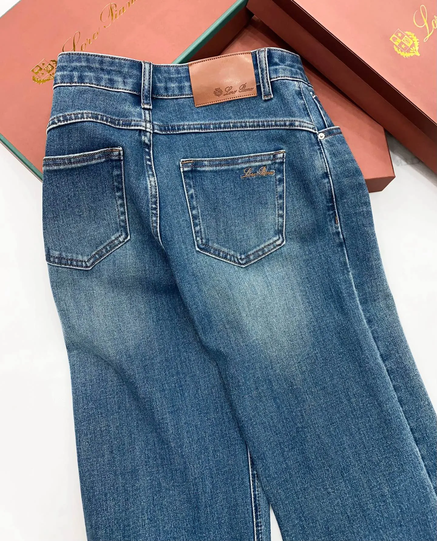 Джинсы Женские Loro Piana 12729740