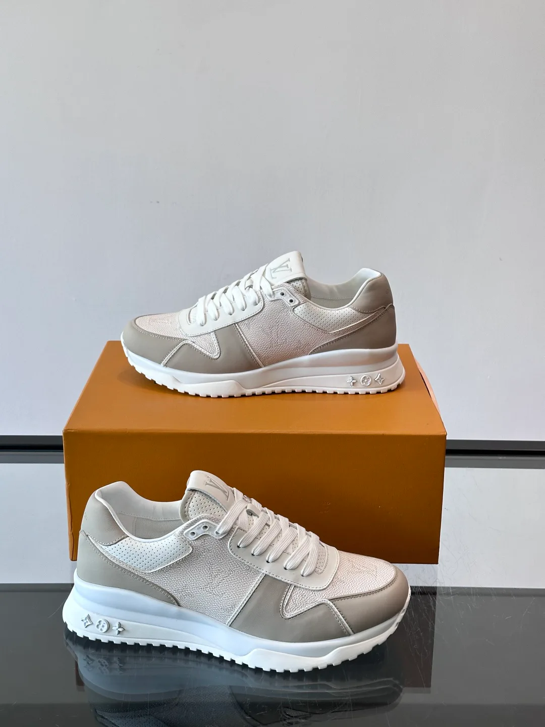 Кроссовки Мужские Louis Vuitton 1295174