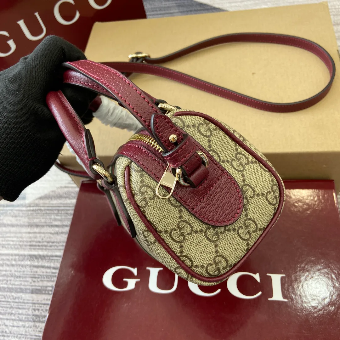 Классические Сумки Женские Gucci 11488818