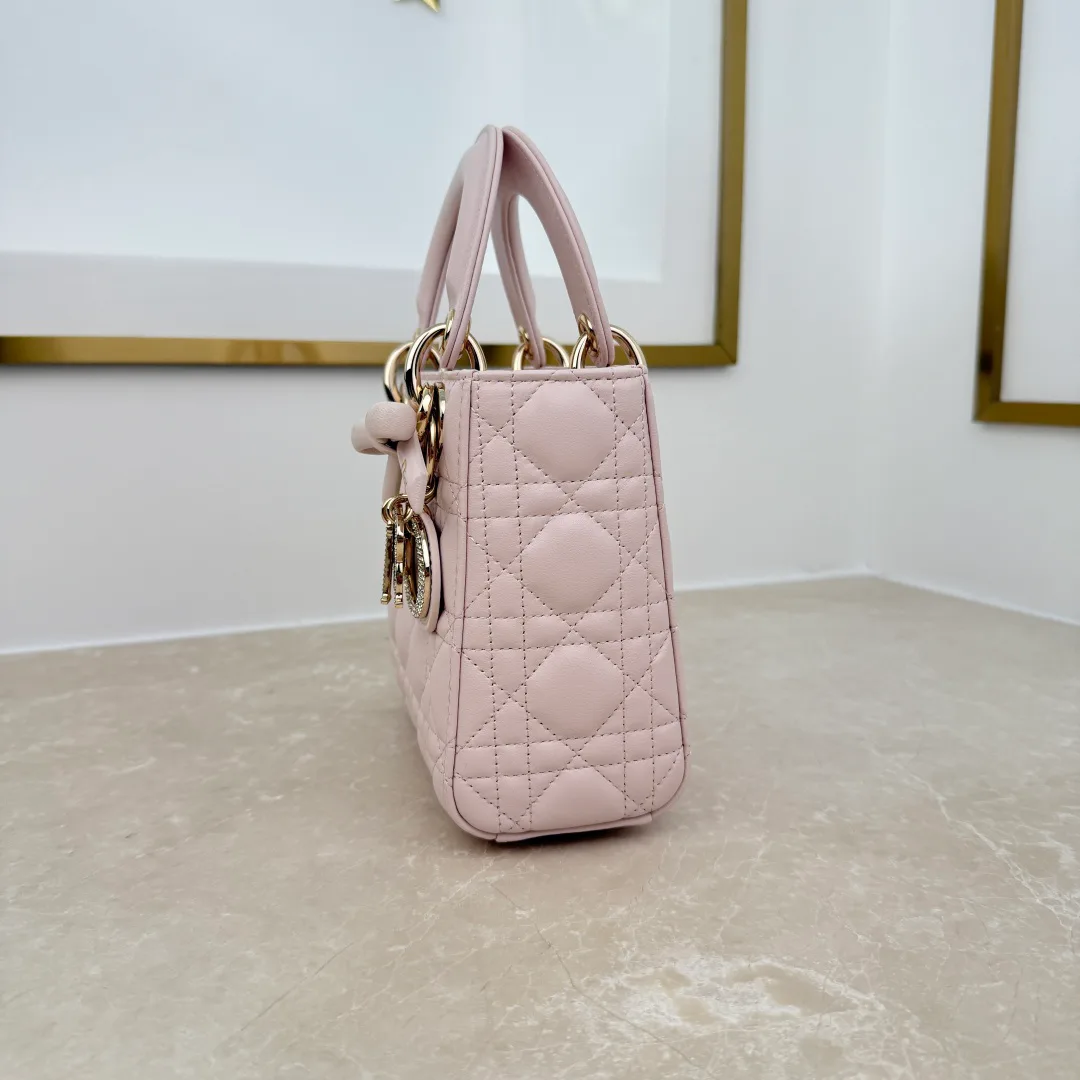 Классические Сумки Женские Christian Dior 18116217