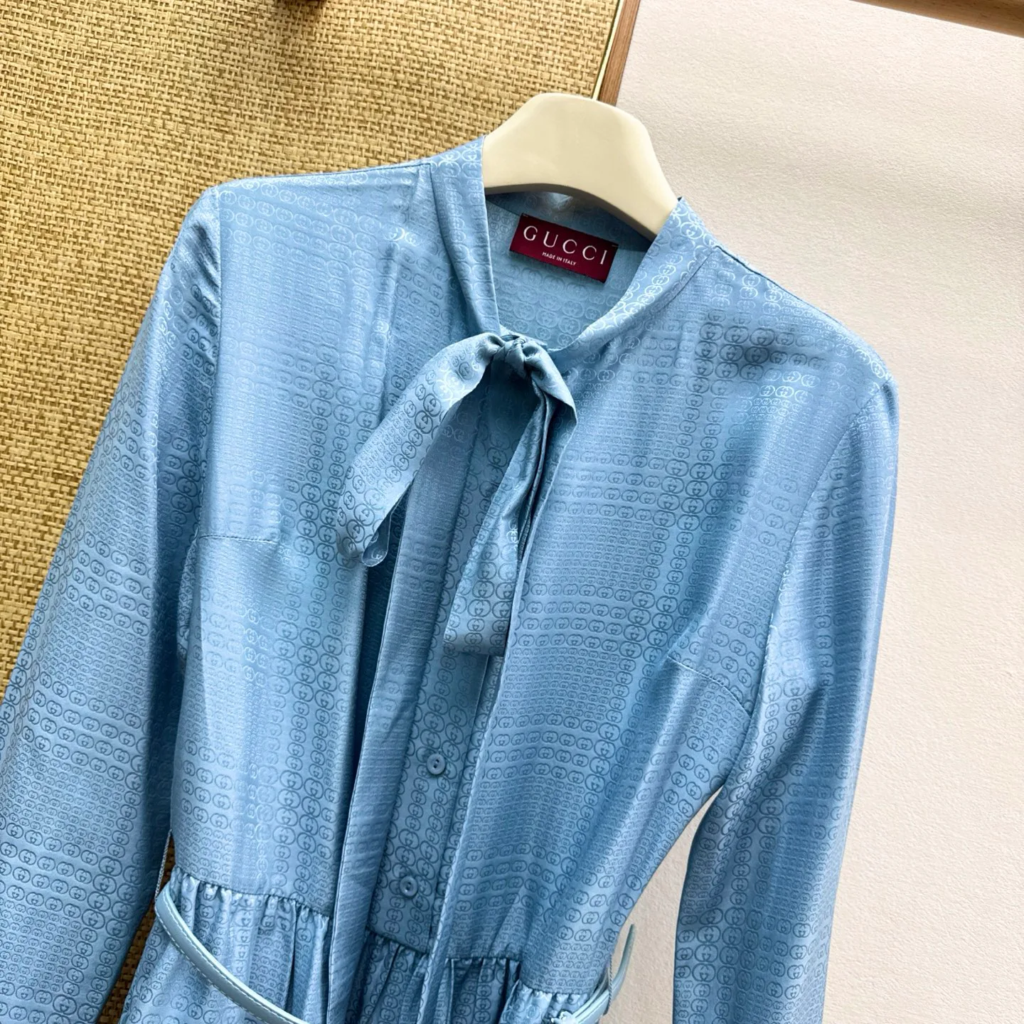Платья Женские Gucci 10076511