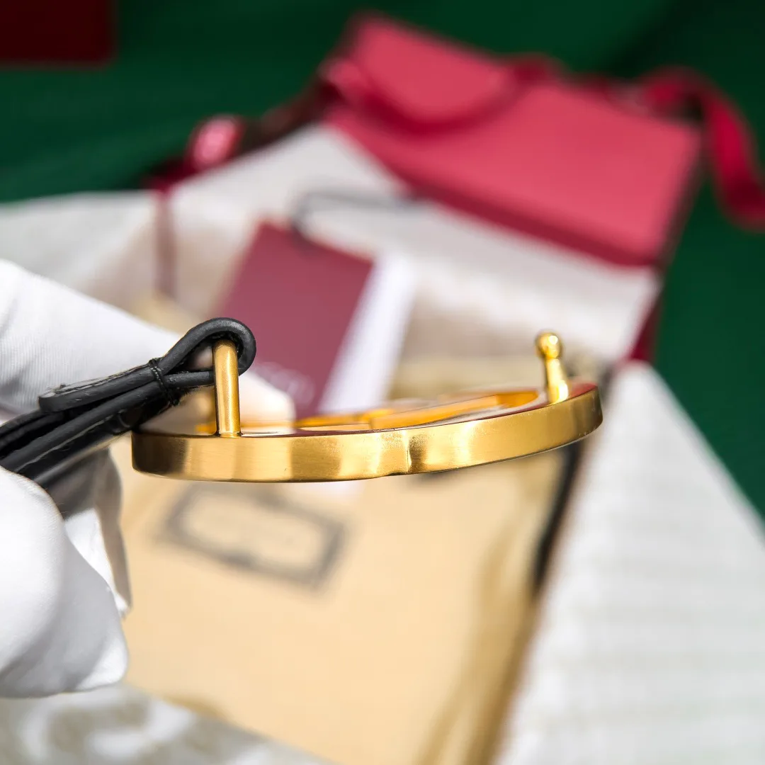 Ремни Женские Gucci 390402