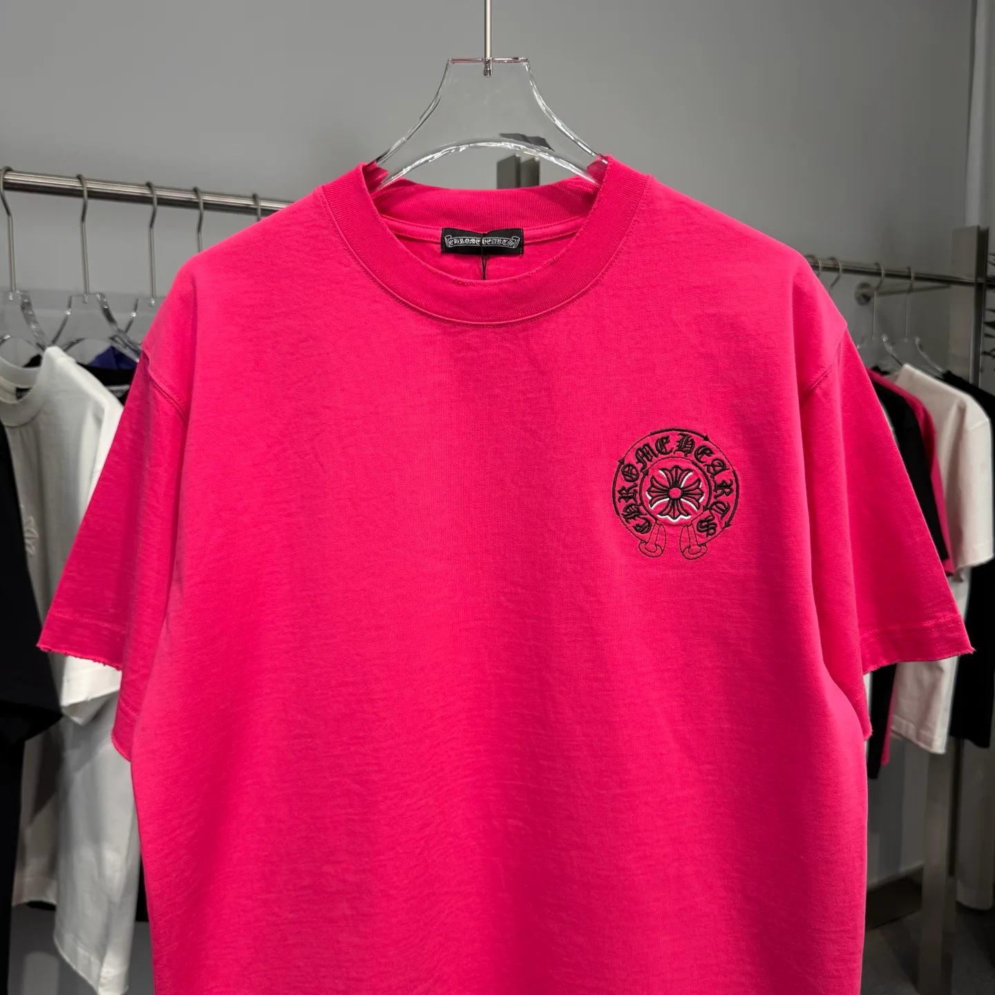 Футболки Женские Chrome Hearts 5082356