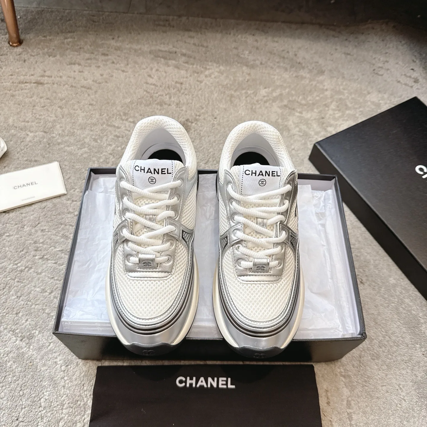 Кроссовки Женские Chanel 18901774