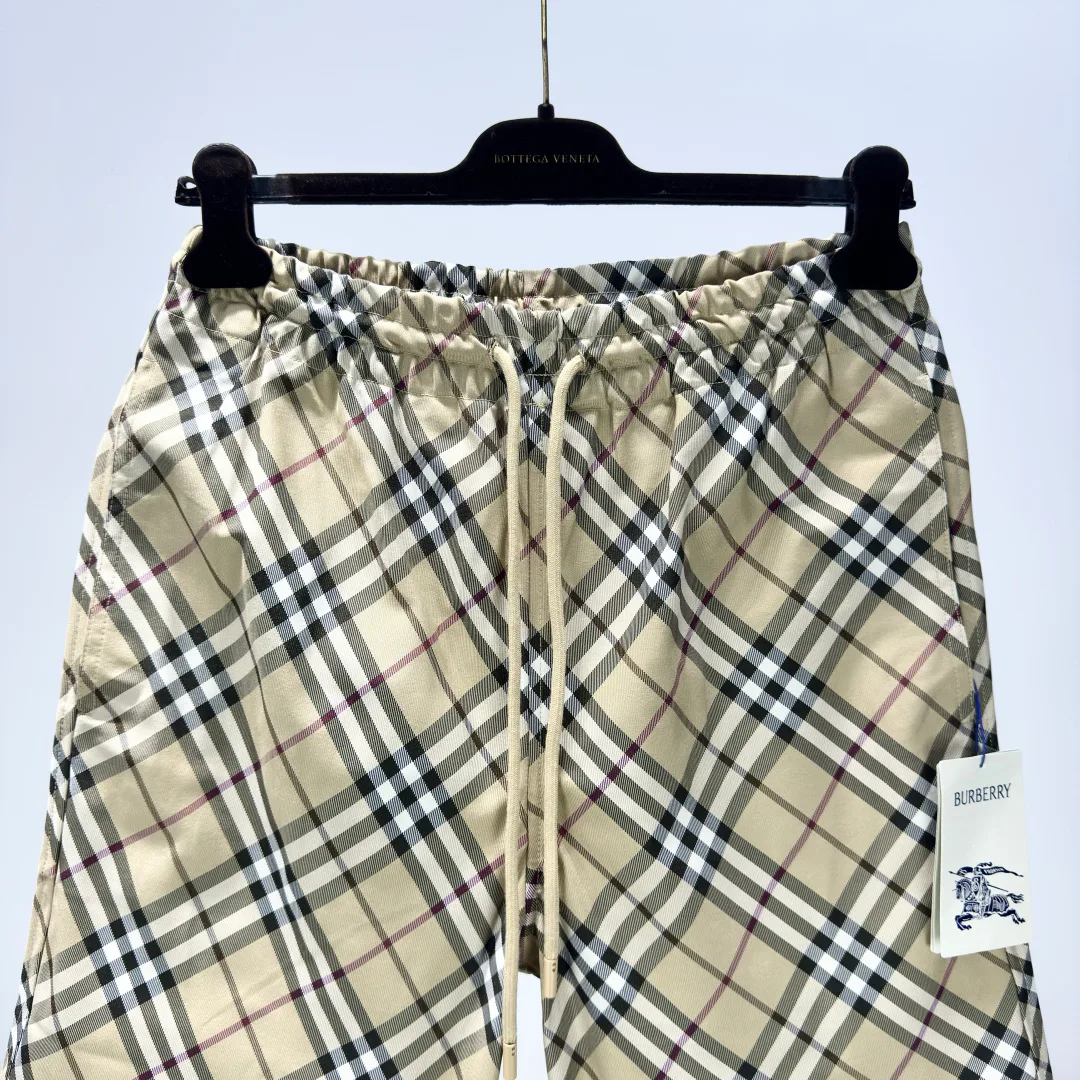 Шорты Мужские Burberry 13460384