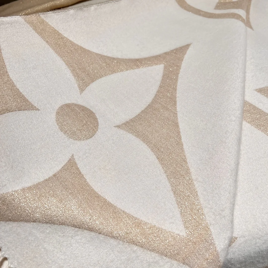 Шарфы Louis Vuitton 185682