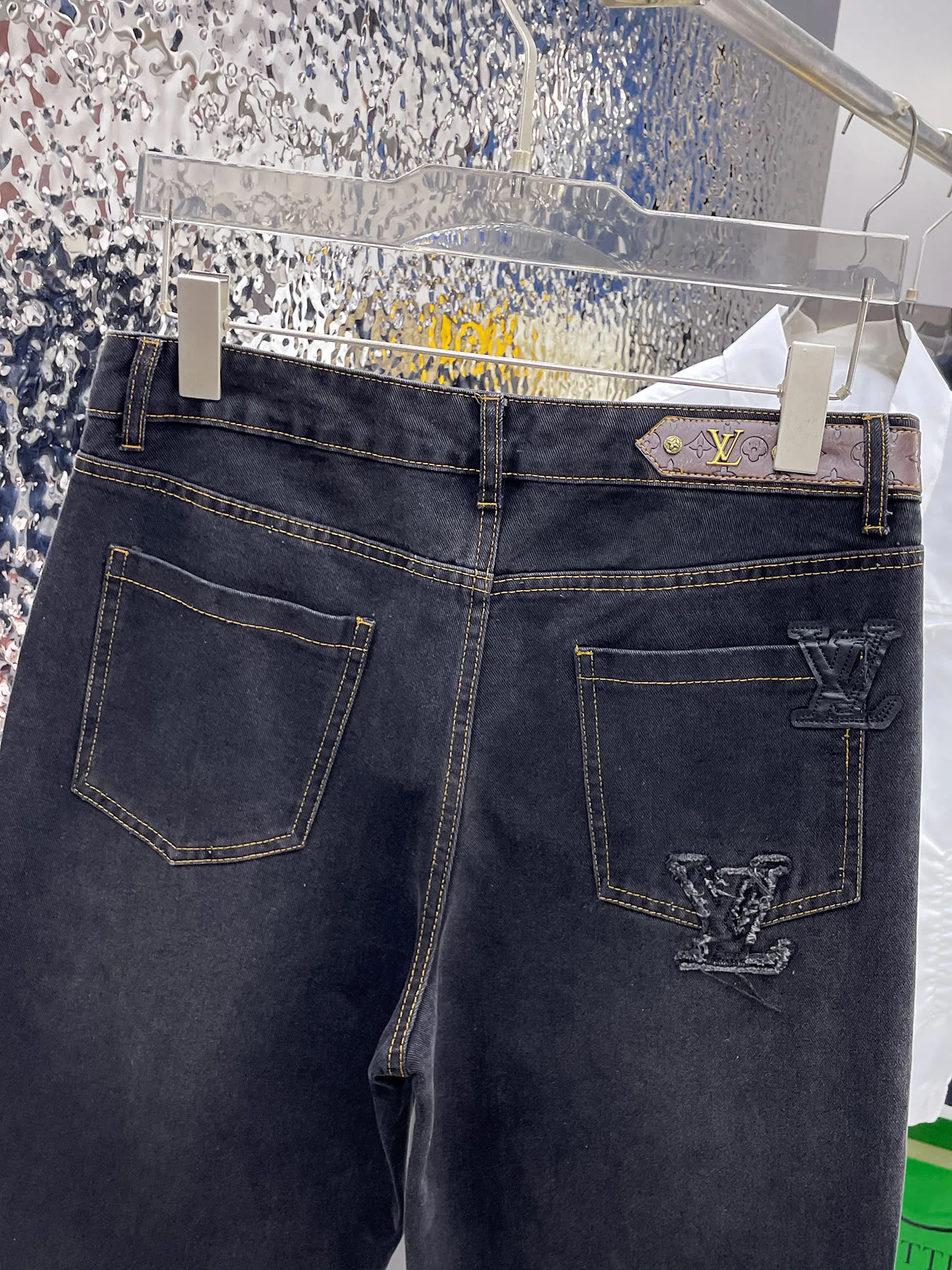 Джинсы Женские Louis Vuitton 6060166
