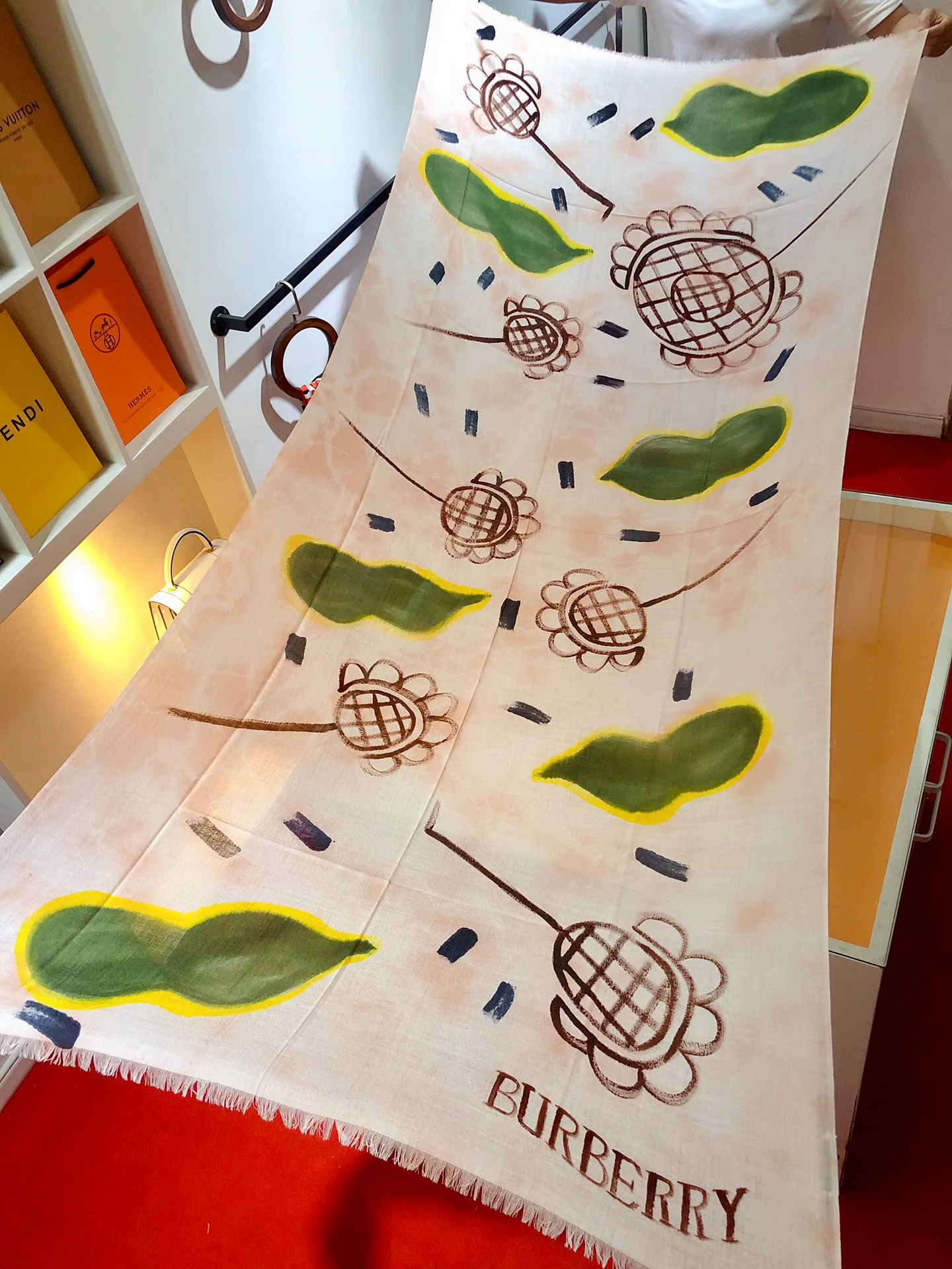 Шарфы Burberry 1780856