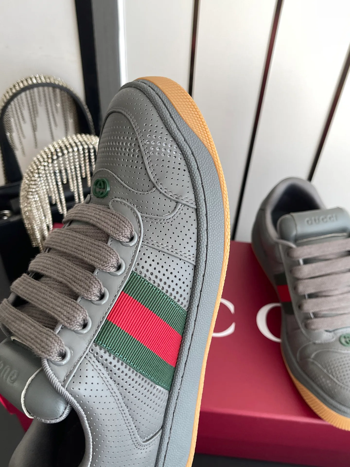 Кроссовки Женские Gucci 18582912
