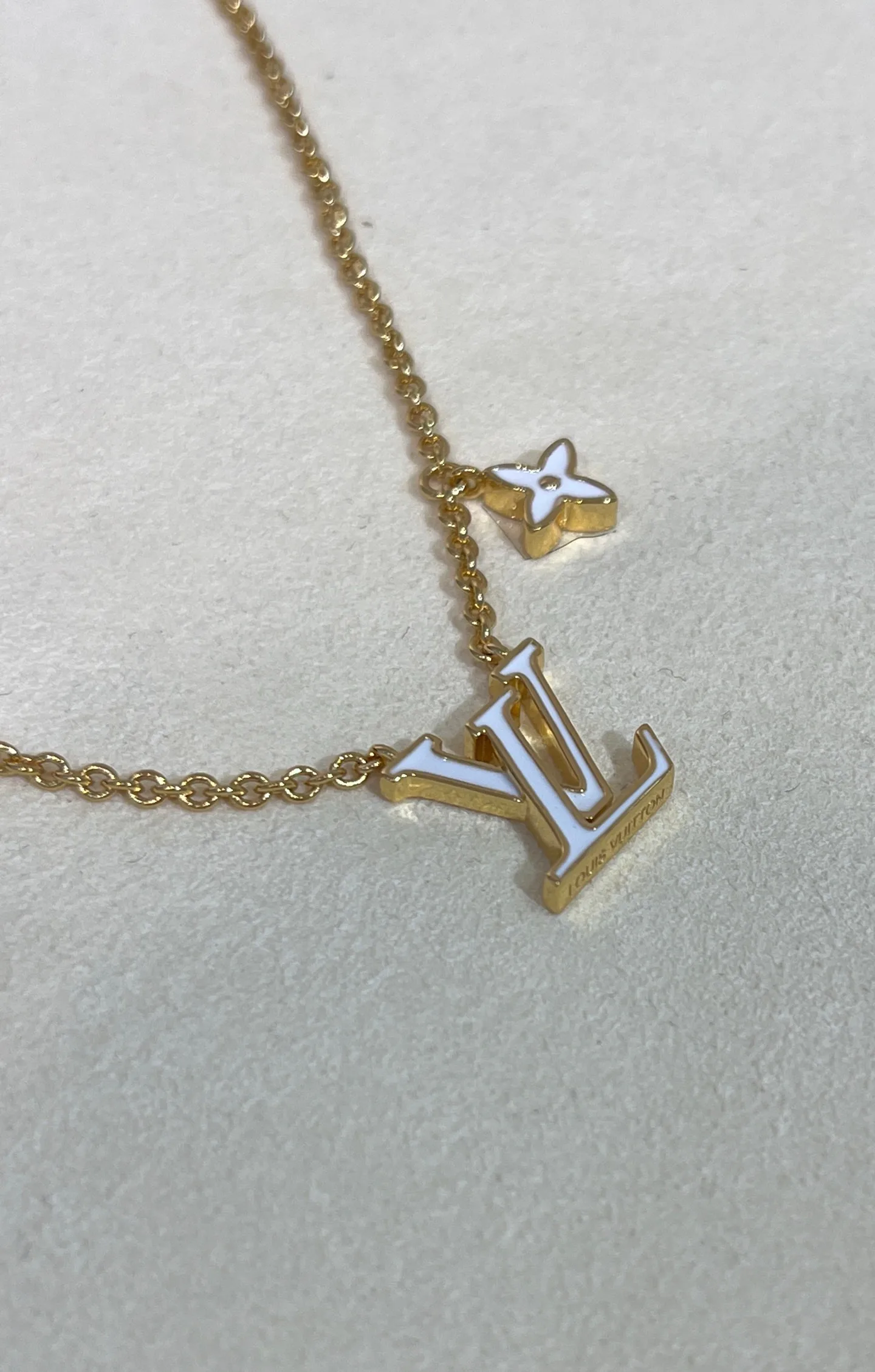 Бижутерия Louis Vuitton 17819352