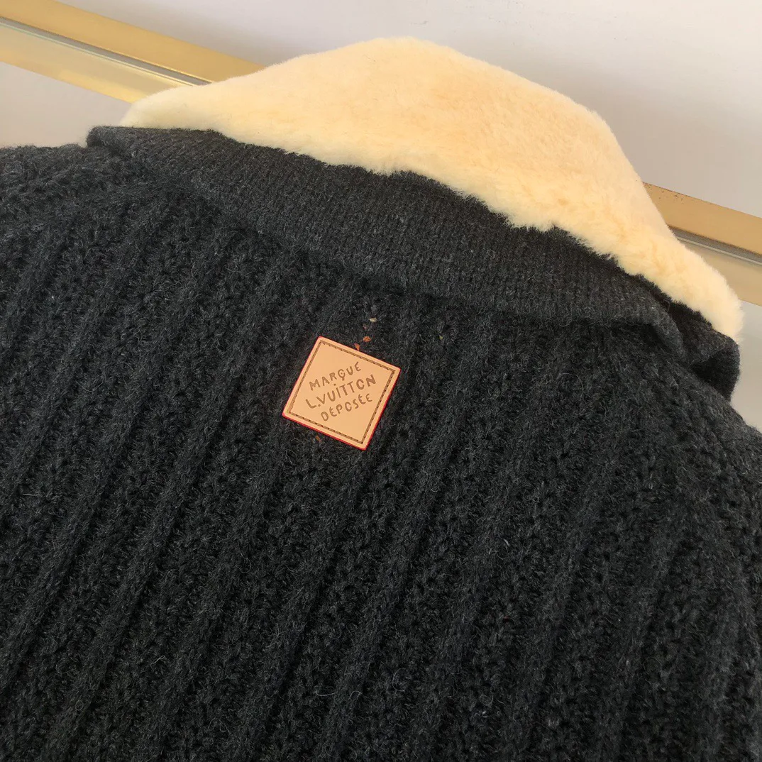 Кожаные Куртки И Дублёнки Женские Louis Vuitton 4211986