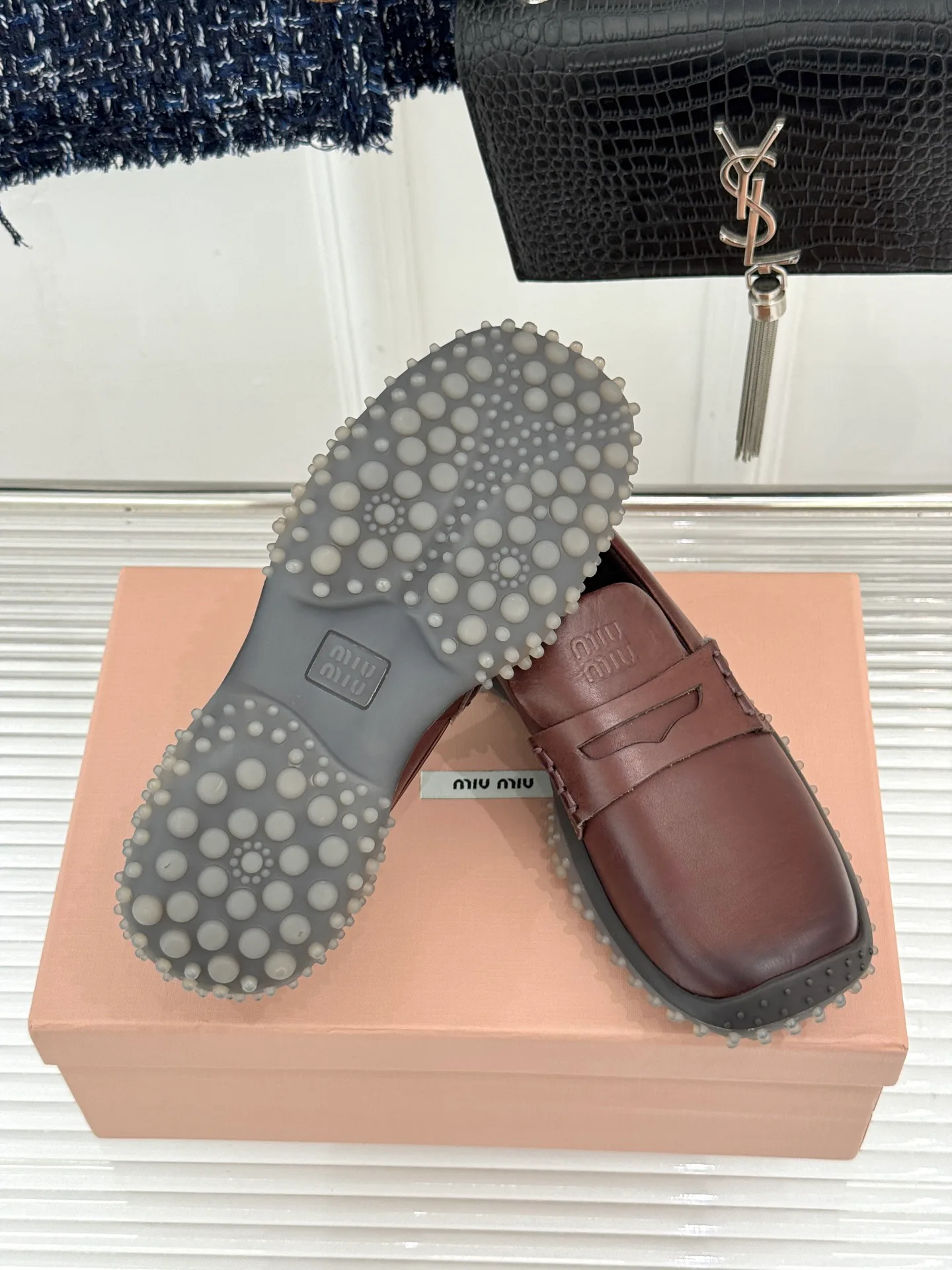 Лоферы И Мокасины Женские Miu Miu 17646505