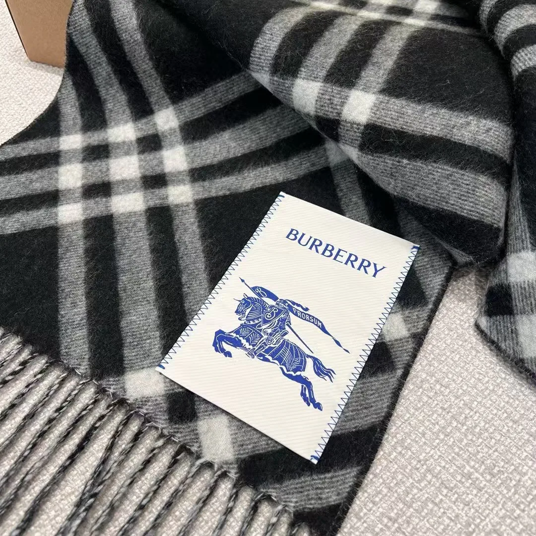 Шарфы Burberry 1308816