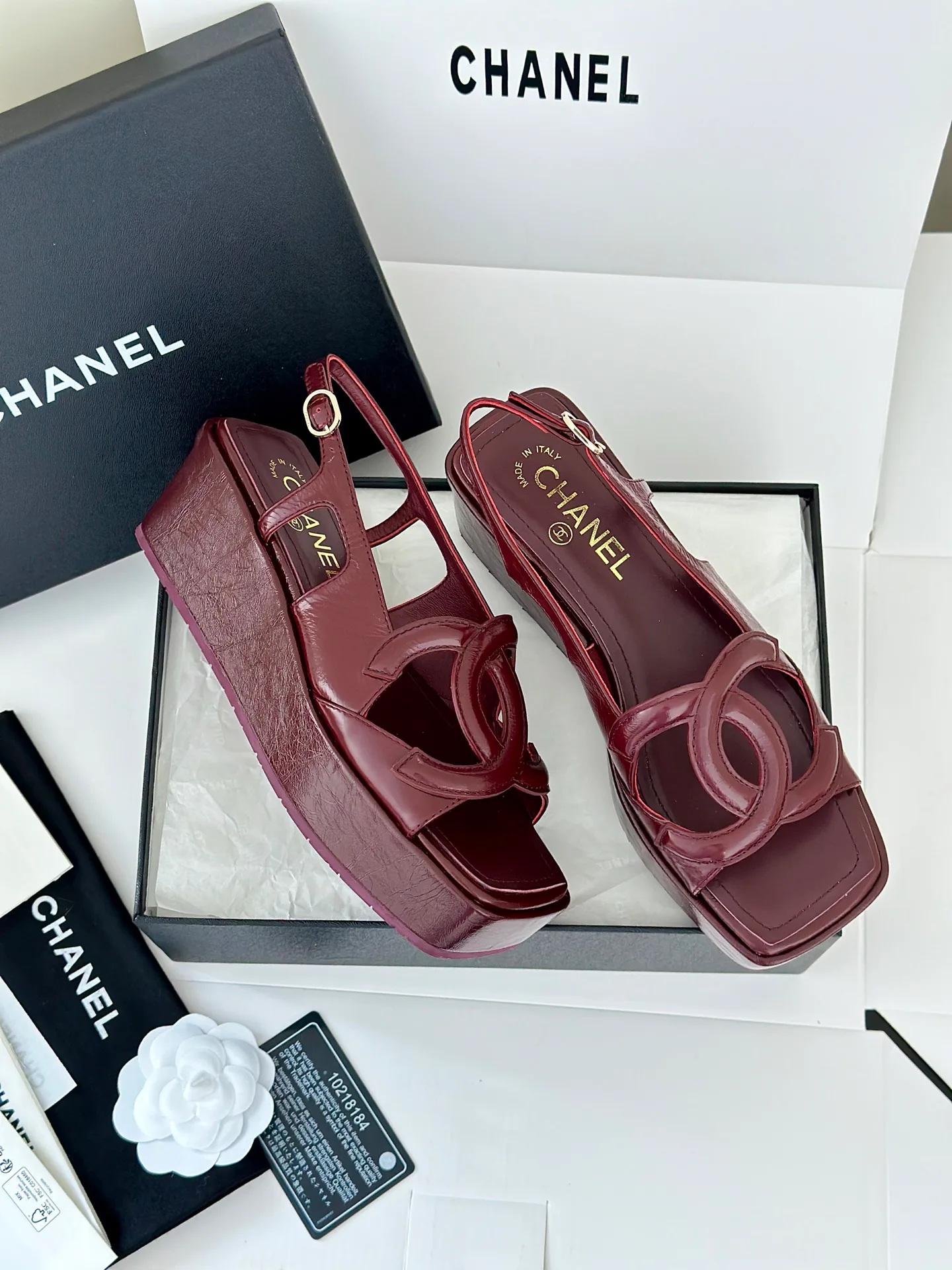 Босоножки Женские Chanel 18143040