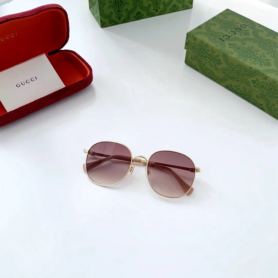 Очки Gucci 17093334