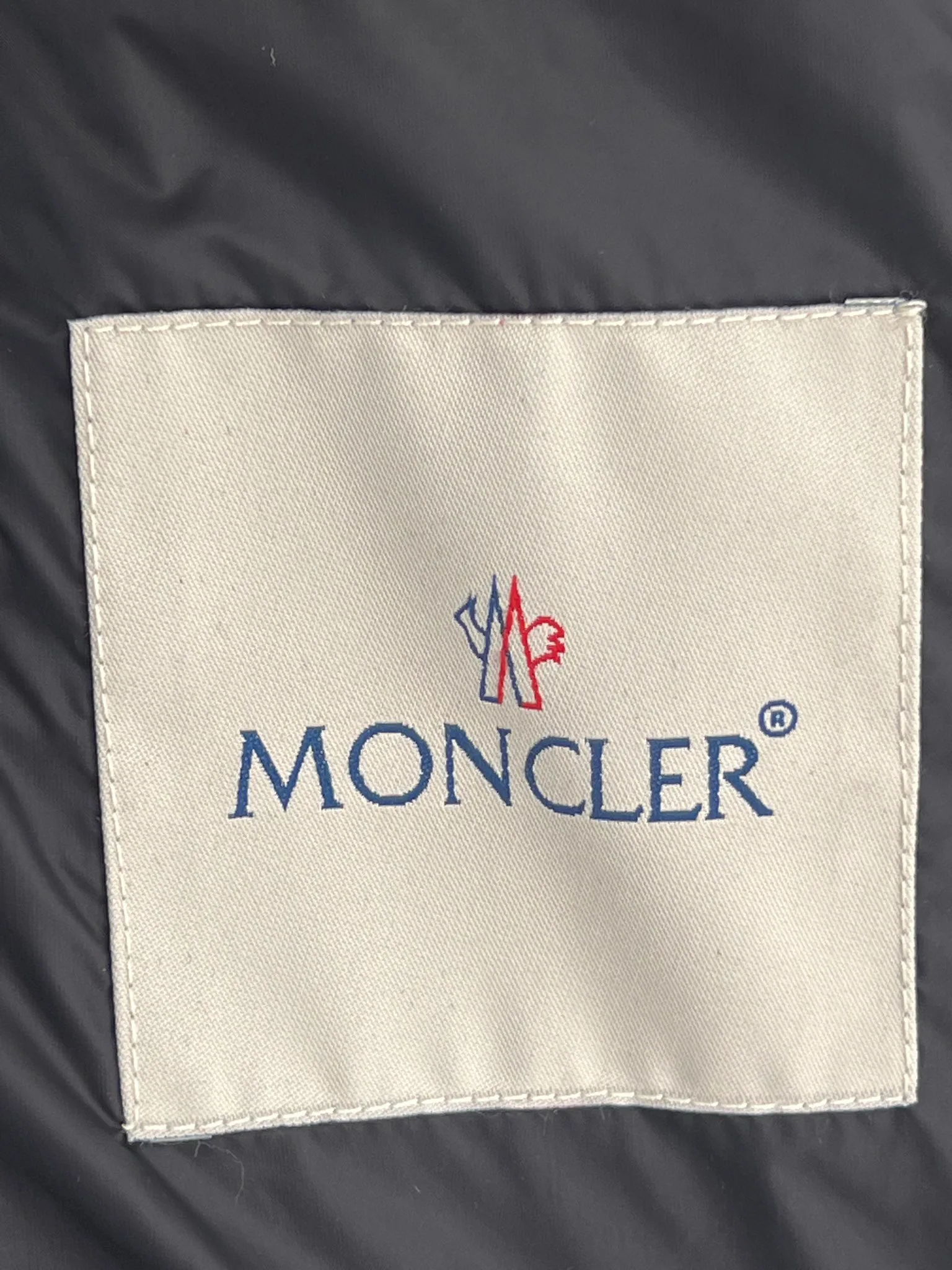 Куртки И Пуховики Женские Moncler 18416160