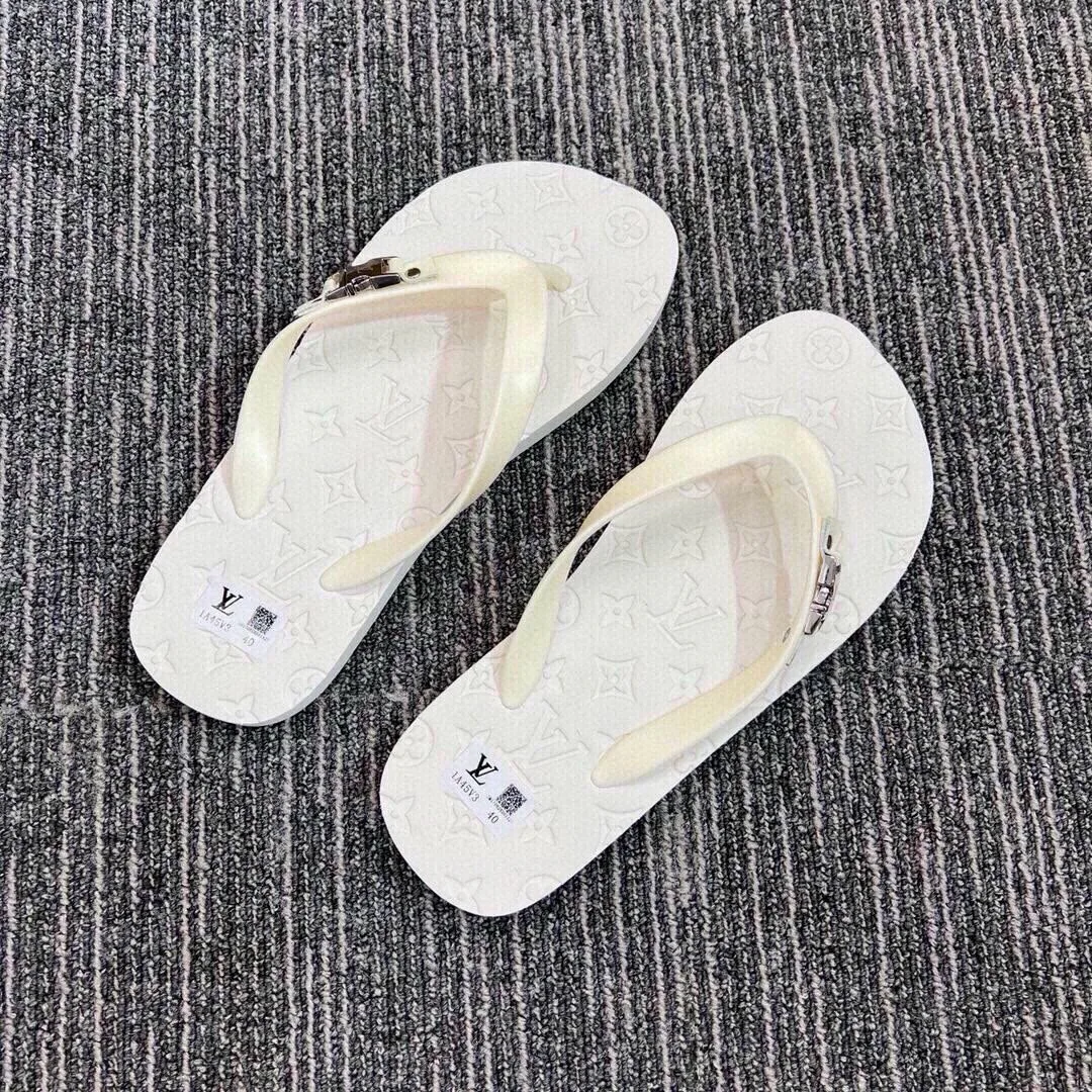 Шлепанцы Мужские Louis Vuitton 10646310
