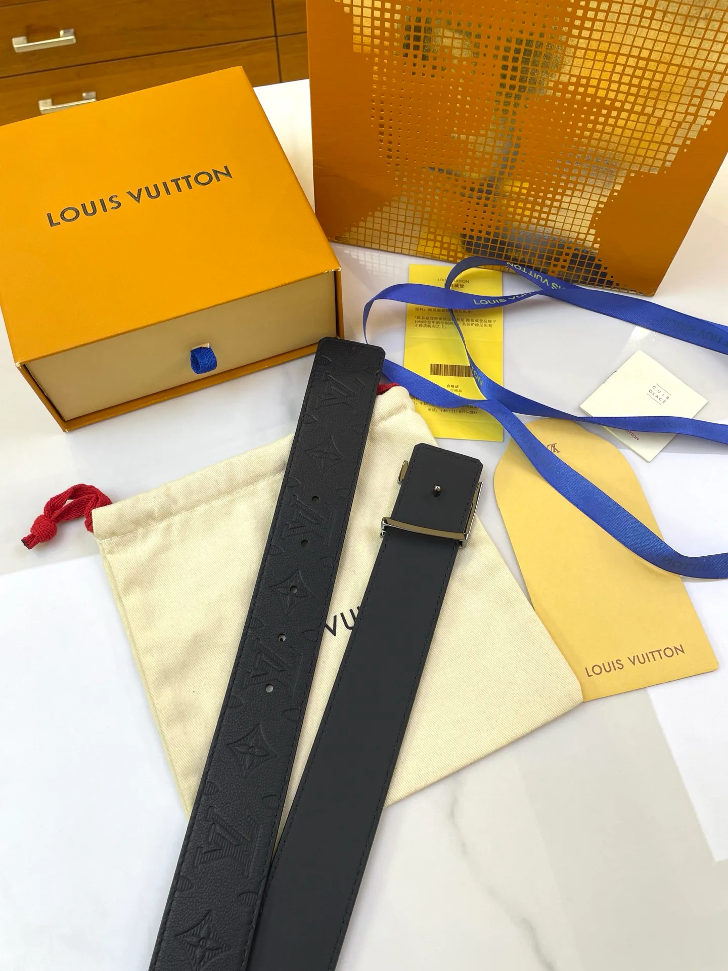 Ремни Louis Vuitton 12183428