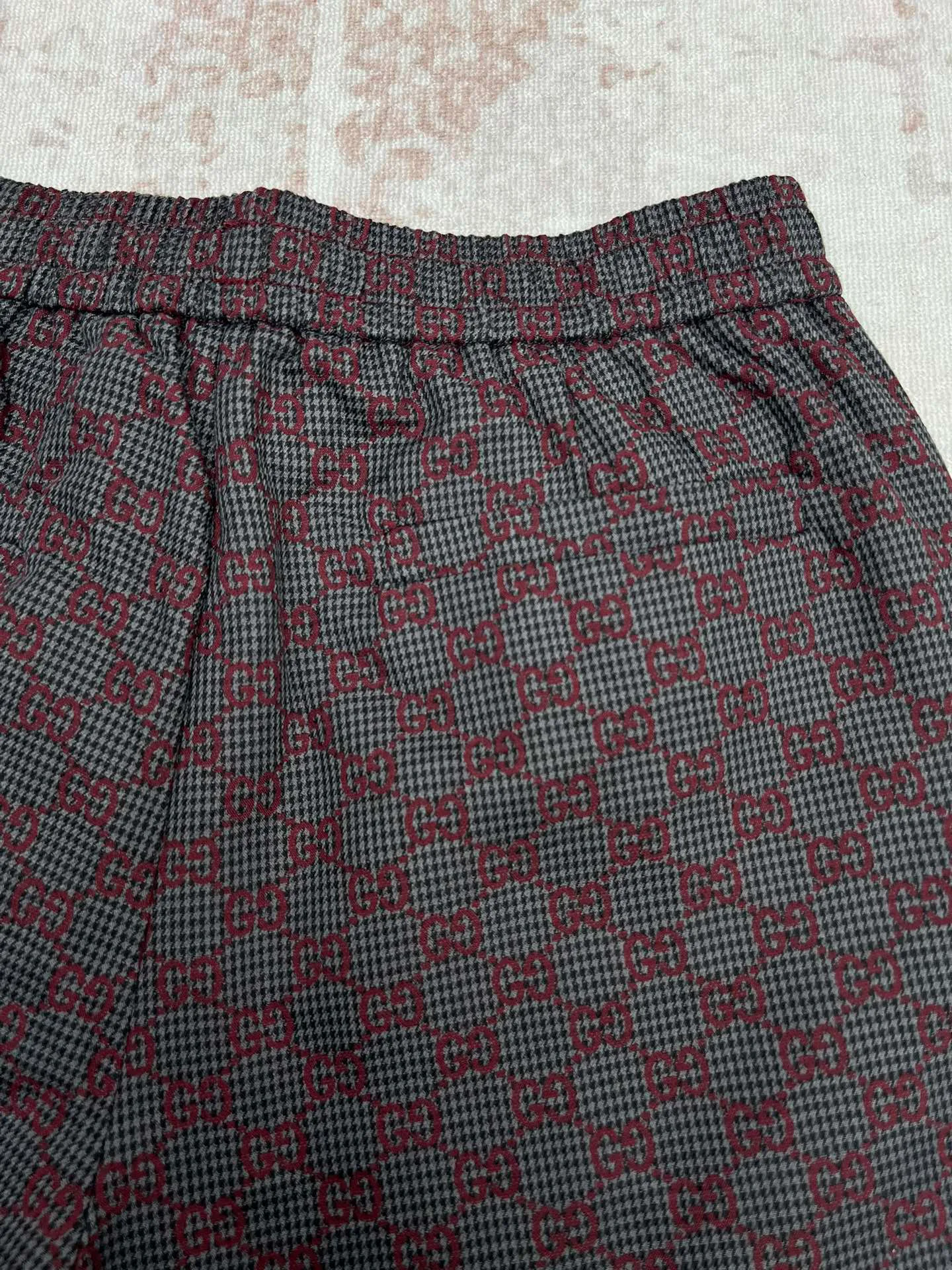 Брюки Мужские Gucci 973107