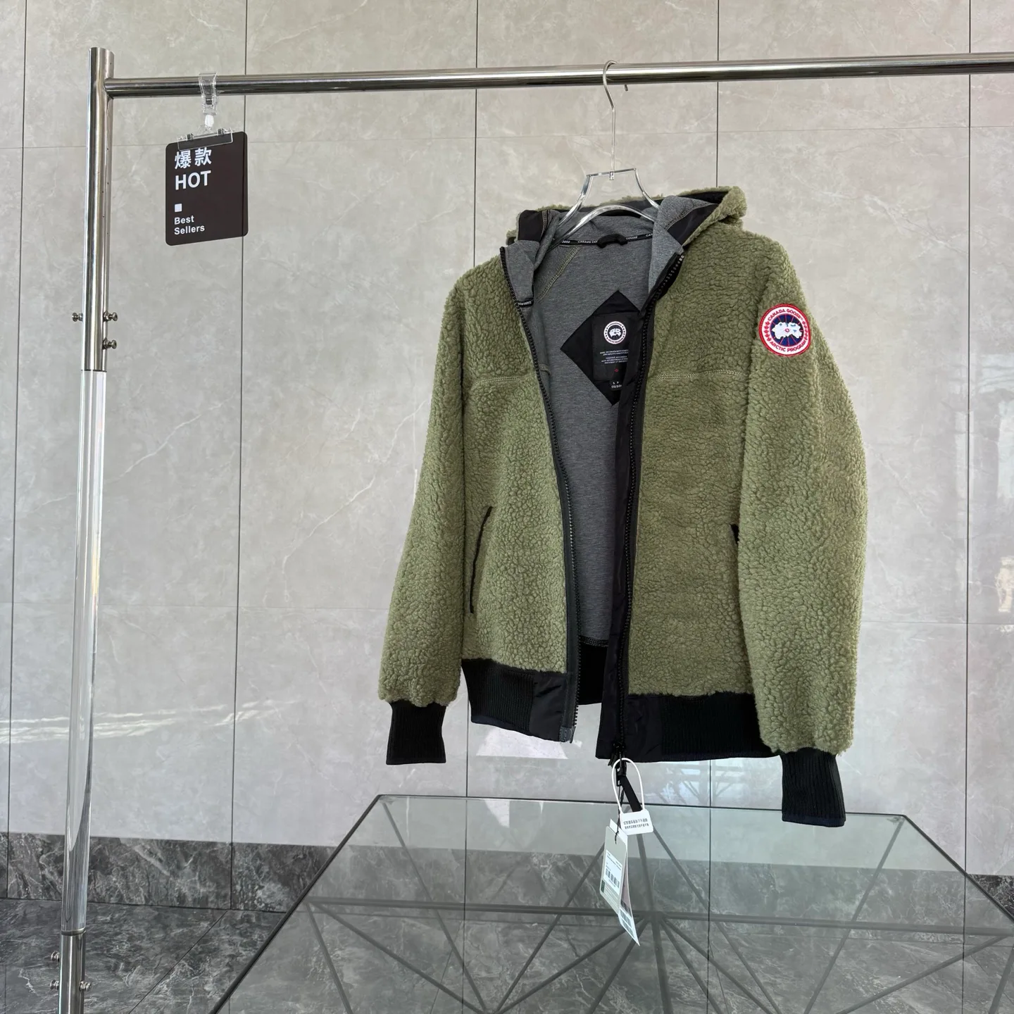 Куртки И Пуховики Женские Canada Goose 18515364