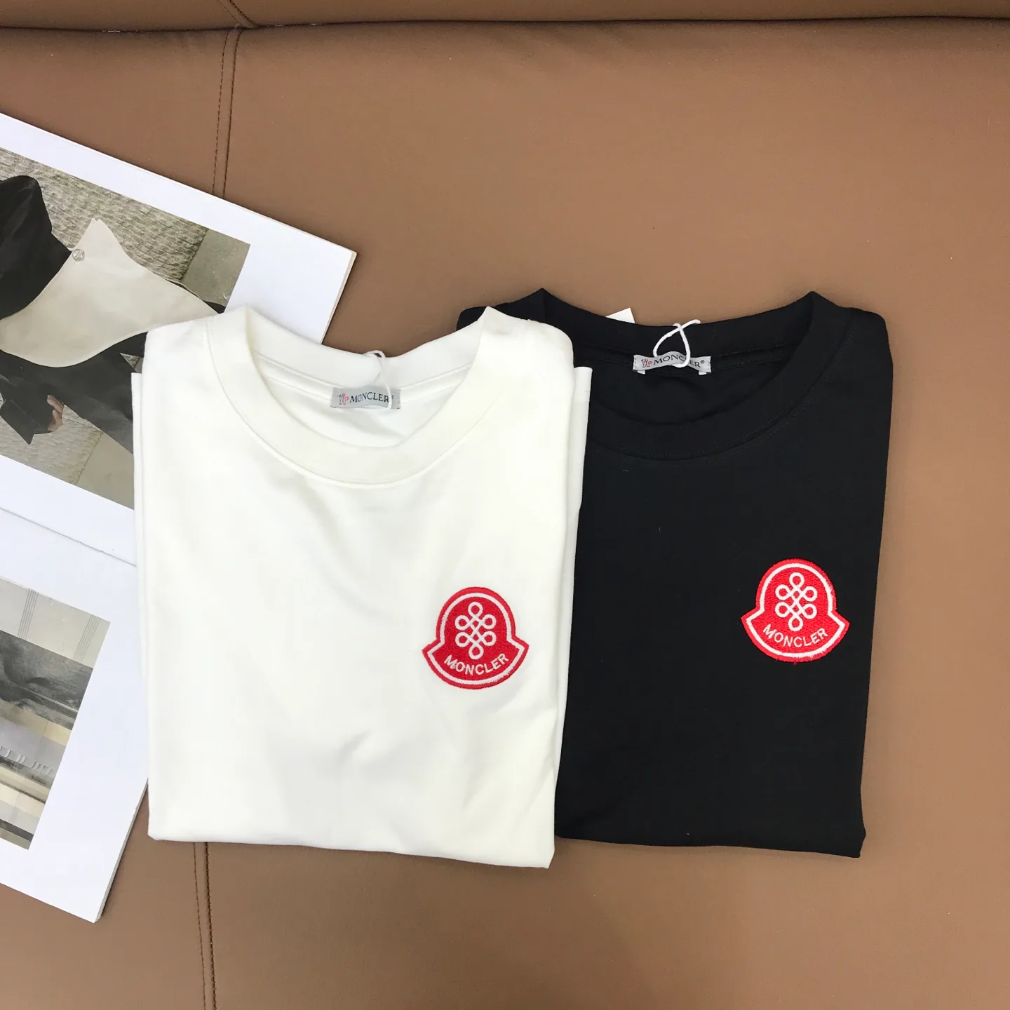 Футболки Женские Moncler 1856519