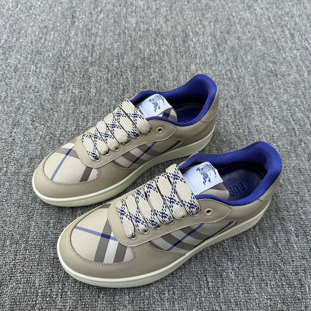 Кроссовки Женские Burberry 600497