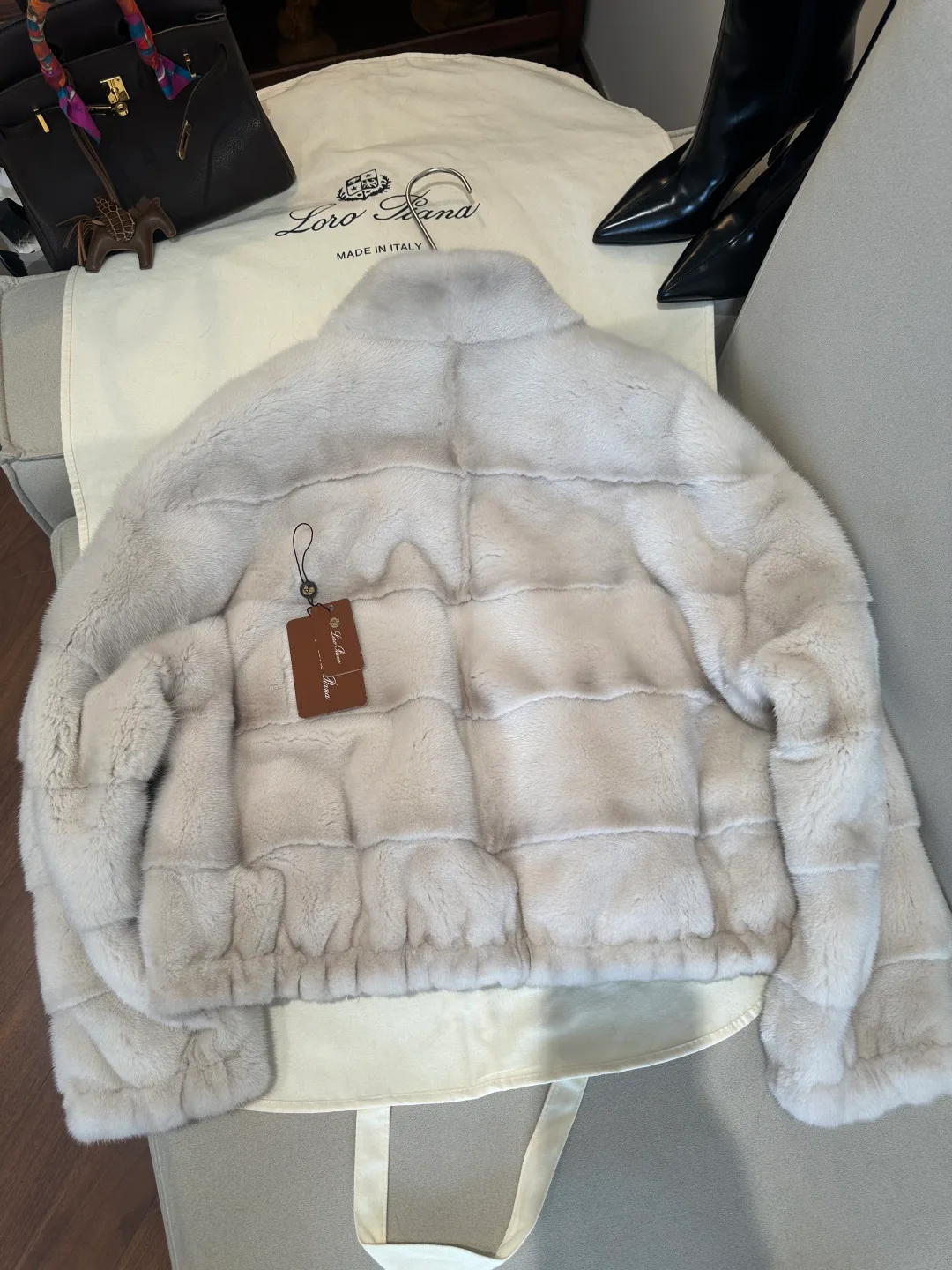 Куртки И Пуховики Женские Loro Piana 19912190