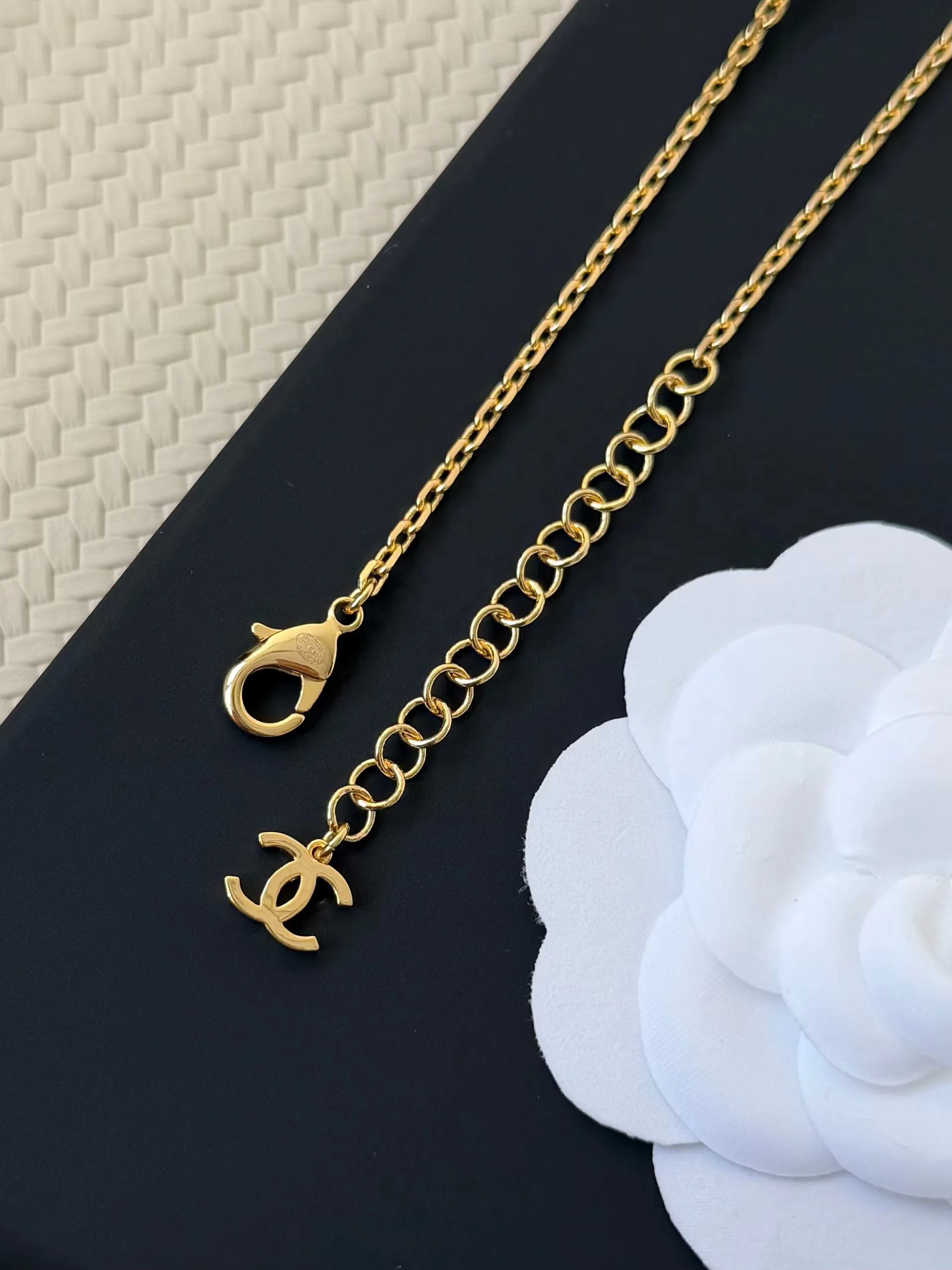 Бижутерия Chanel 18122772