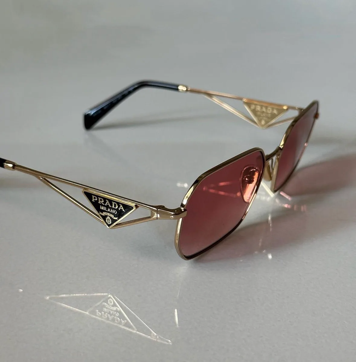 Очки Prada 17624894