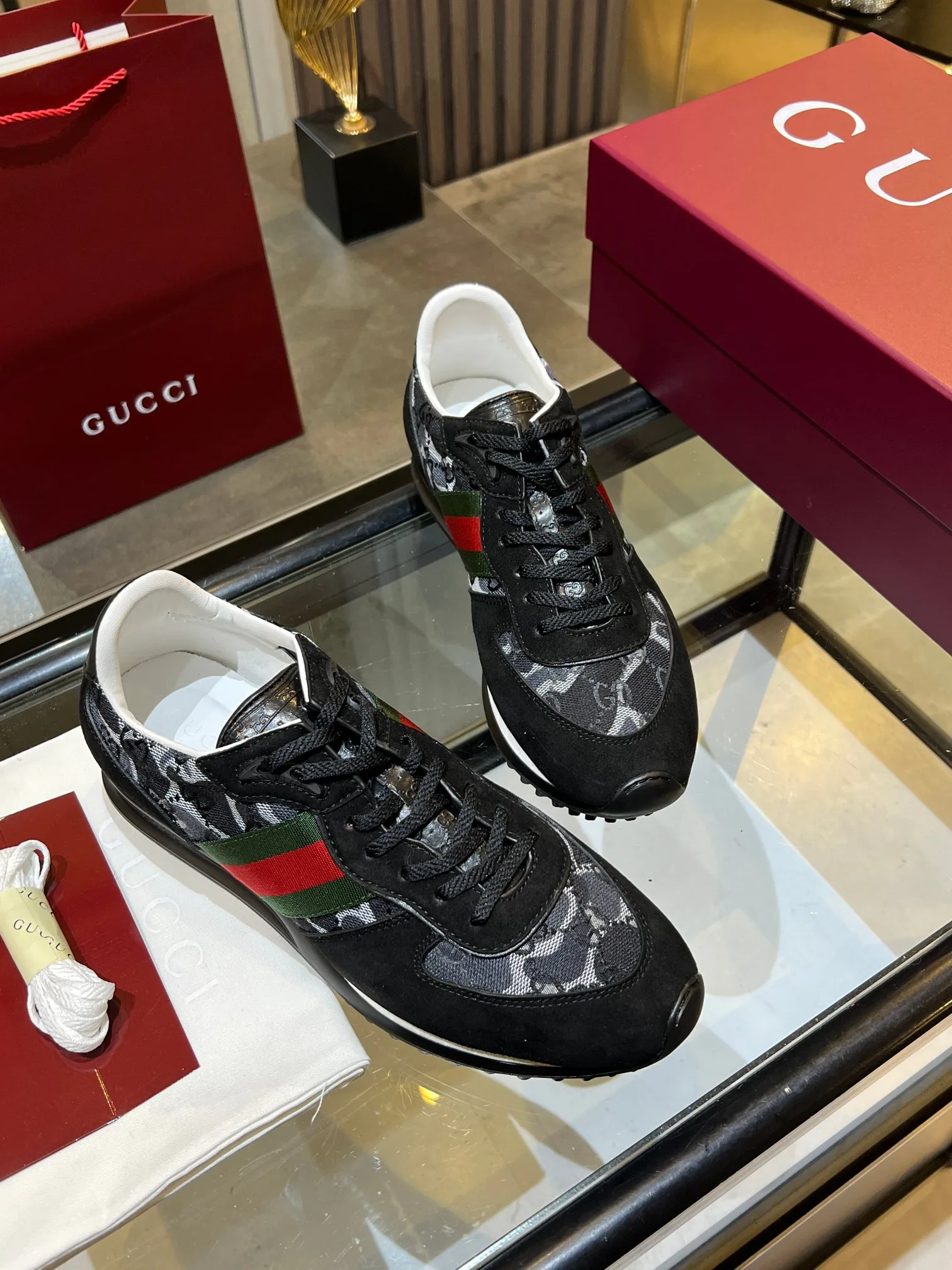 Кроссовки Мужские Gucci 1257930