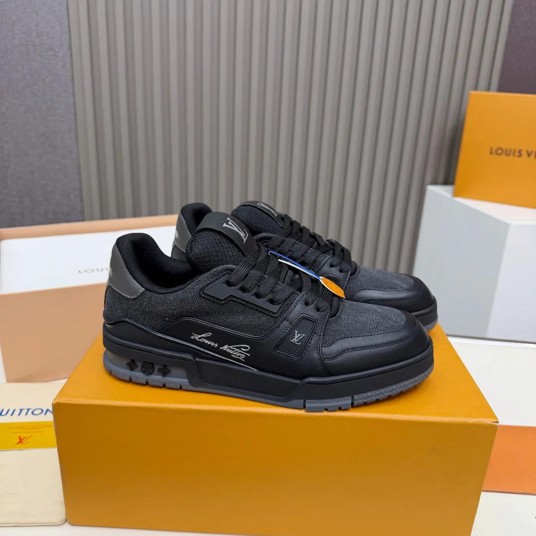 Кроссовки Женские Louis Vuitton 279200