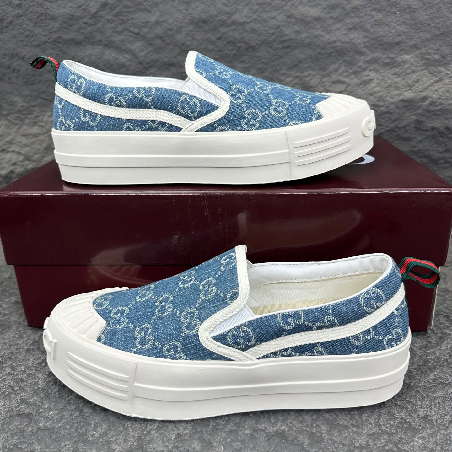 Кроссовки Мужские Gucci 18154153