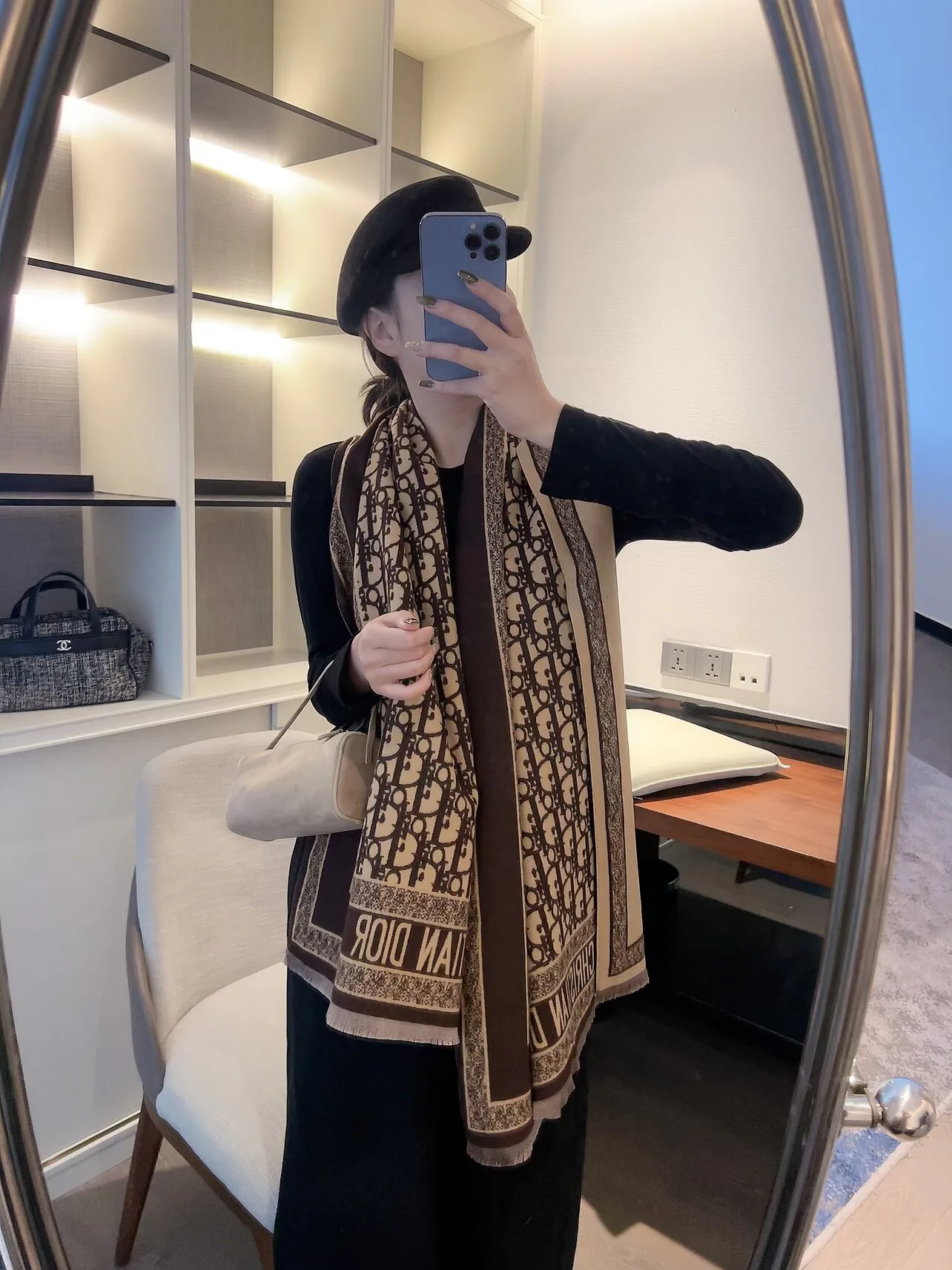 Шарфы Christian Dior 18002930