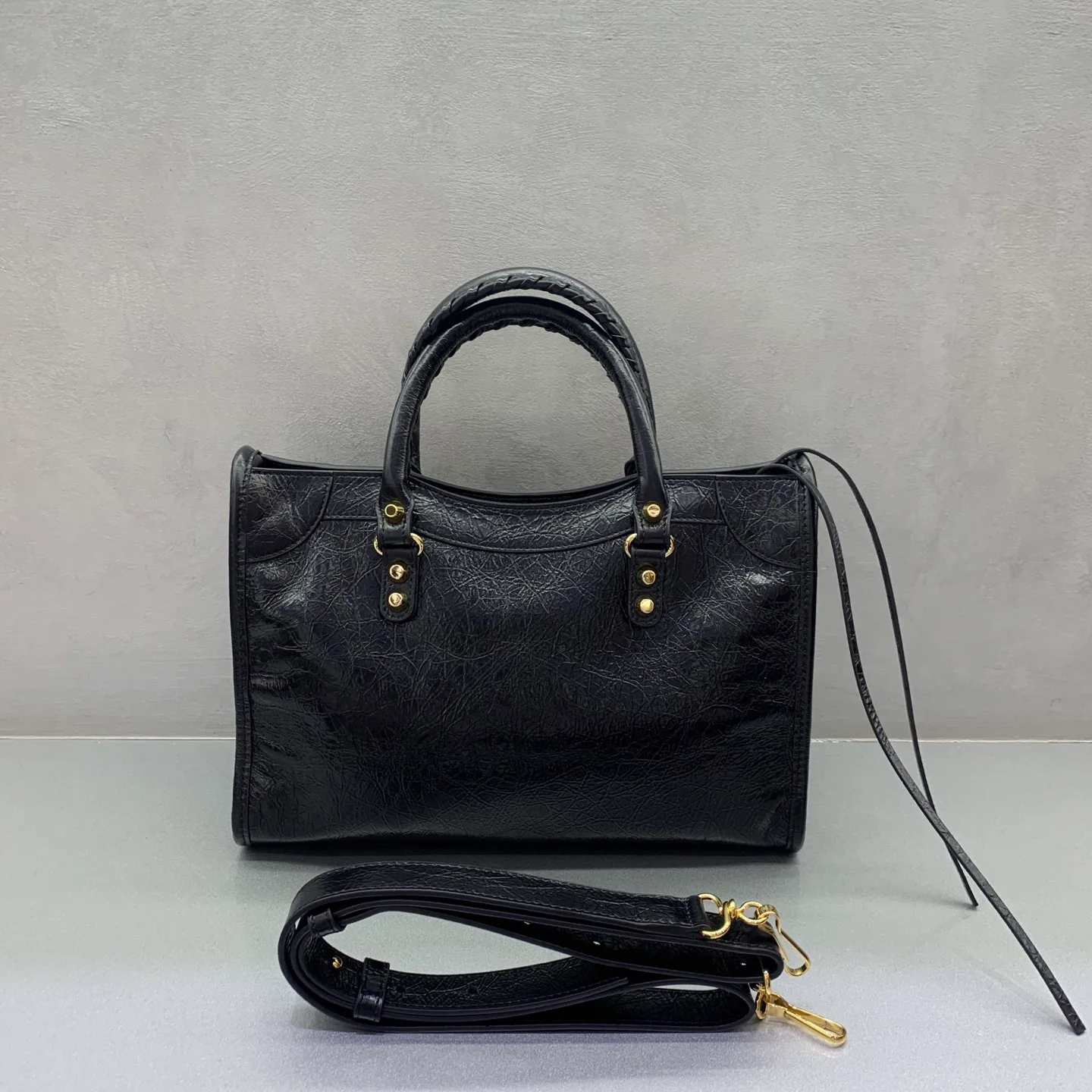 Классические Сумки Женские Balenciaga 11864129