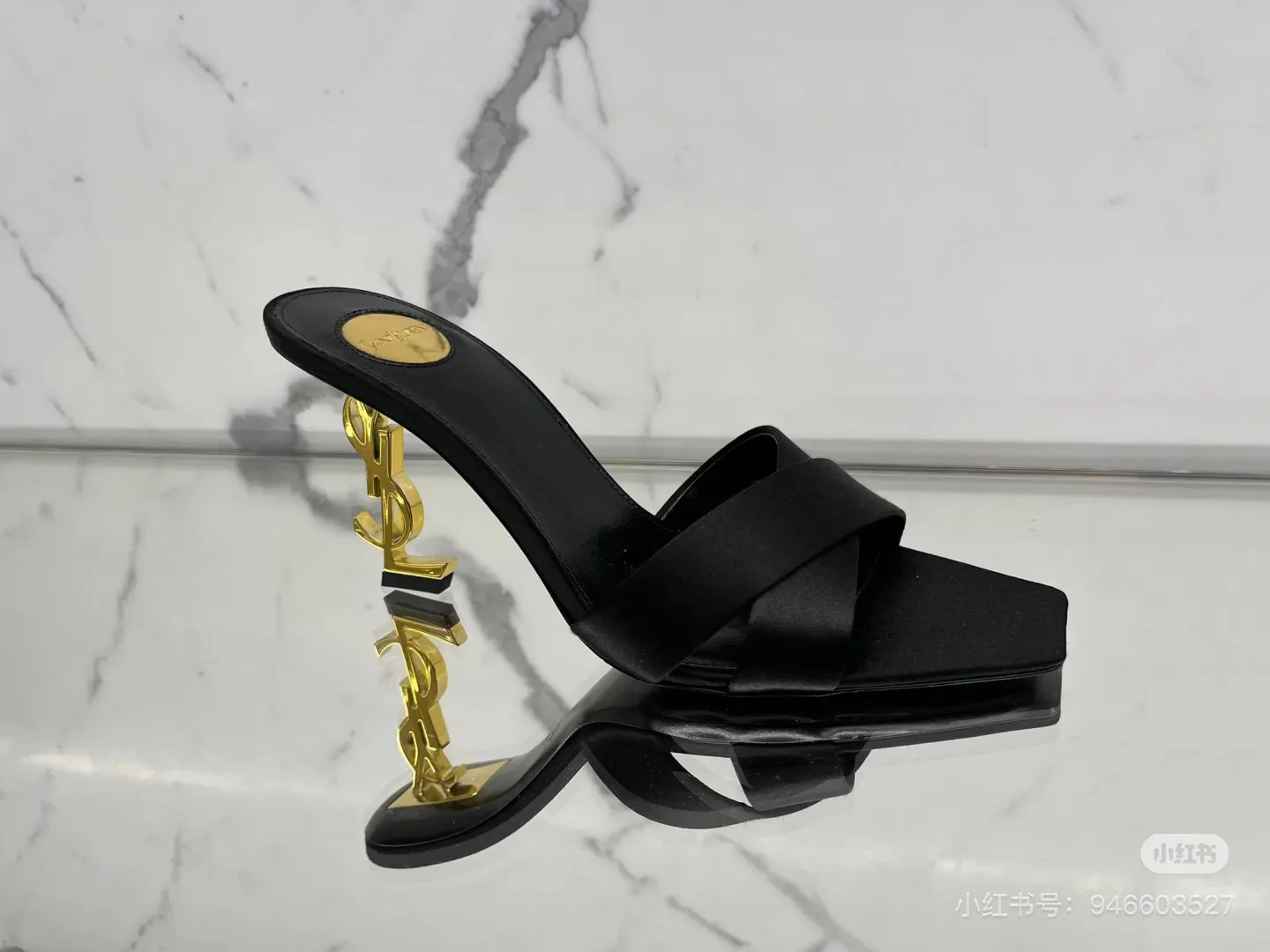 Босоножки Женские Saint Laurent 22191