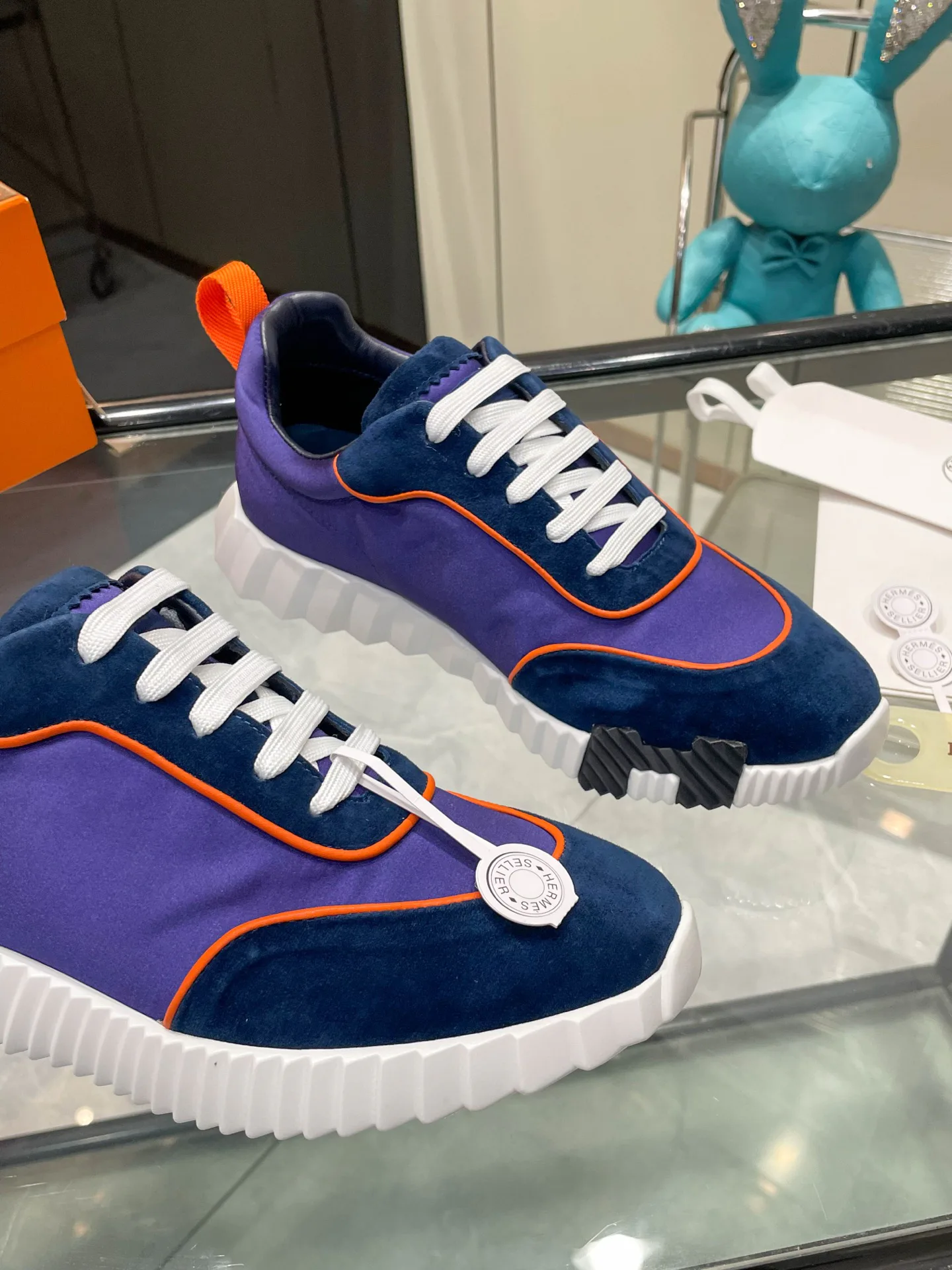 Кроссовки Женские Hermes 17954798