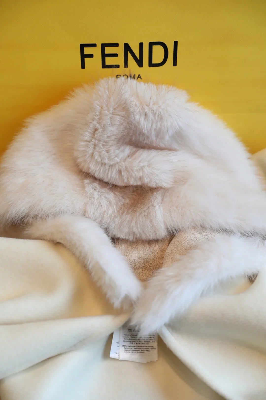 Пальто Женские Fendi 2273361