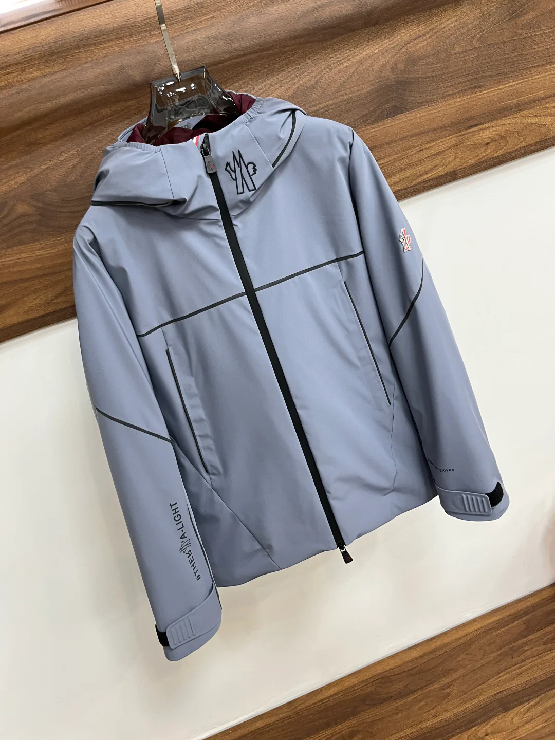 Куртки И Пуховики Мужские Moncler 560413