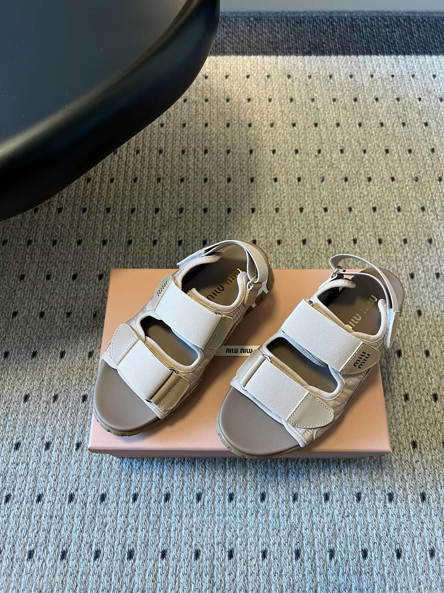 Босоножки Женские Miu Miu 11177891