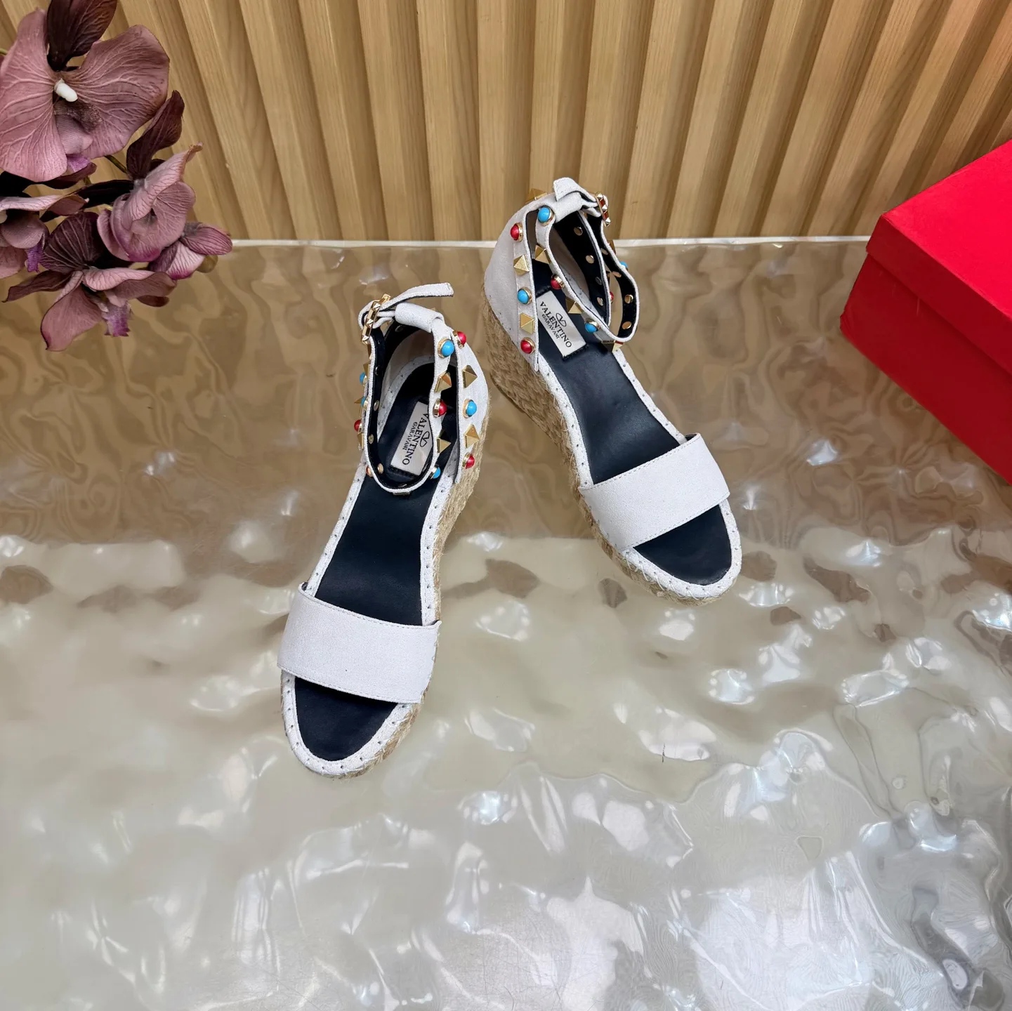 Босоножки Женские Valentino 17728249
