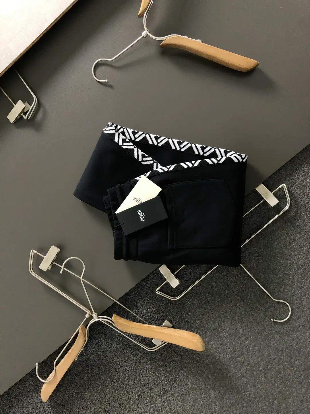 Брюки Женские Fendi 4861970