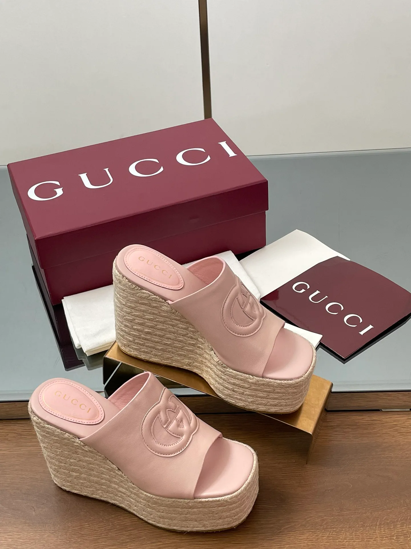 Босоножки Женские Gucci 11616322